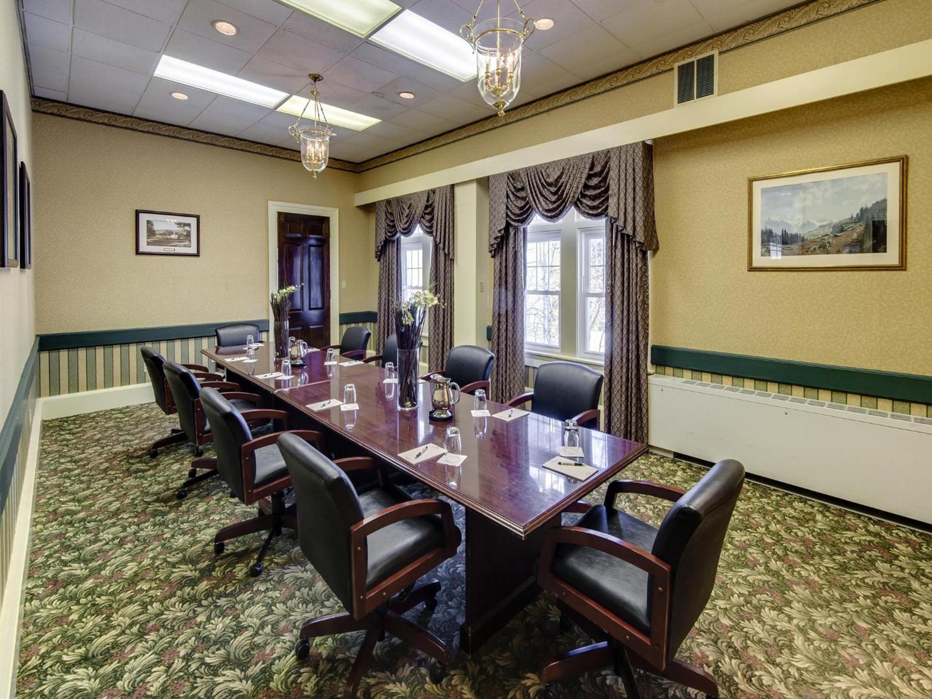 Shawnee Inn and Golf Resort photo 44