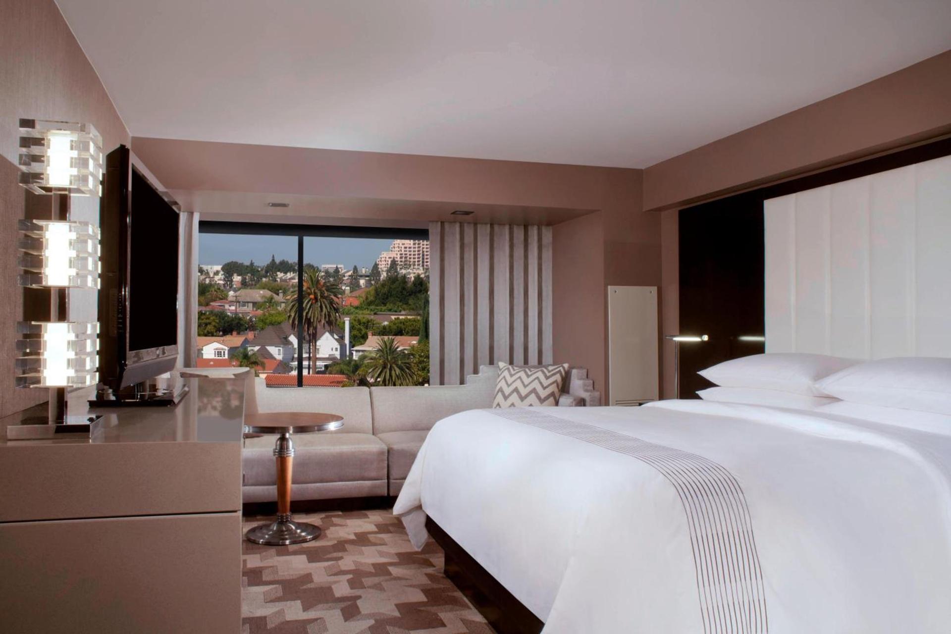 Beverly Hills Marriott photo 36