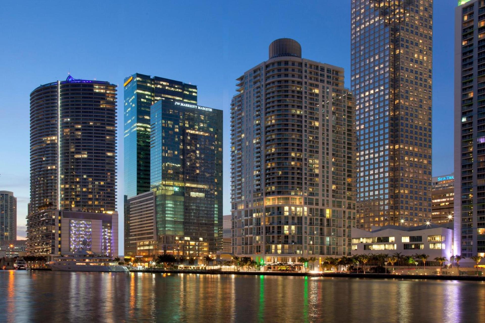 JW Marriott Marquis Miami photo 1
