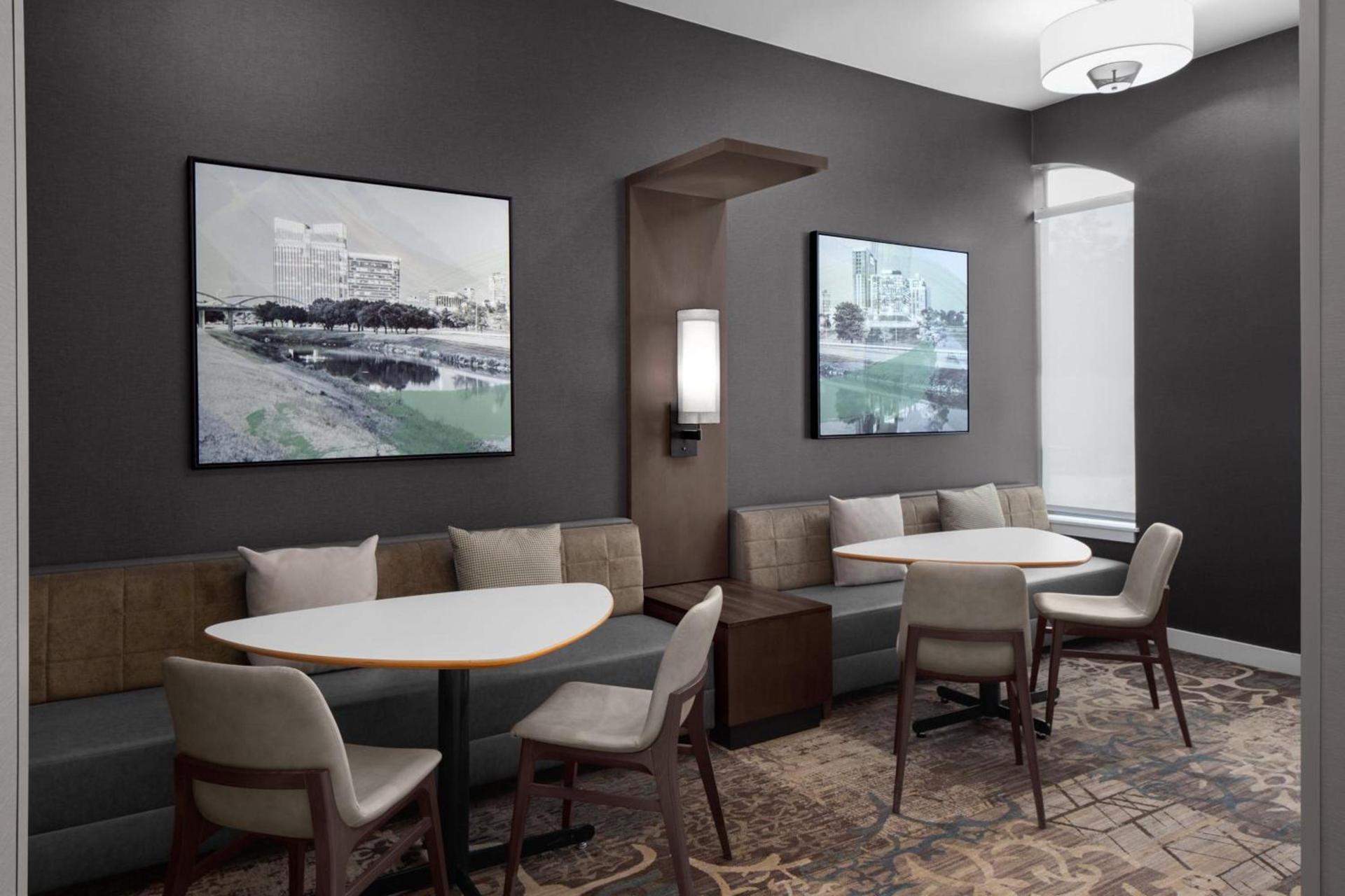 Residence Inn Fort Worth Cultural District photo 9