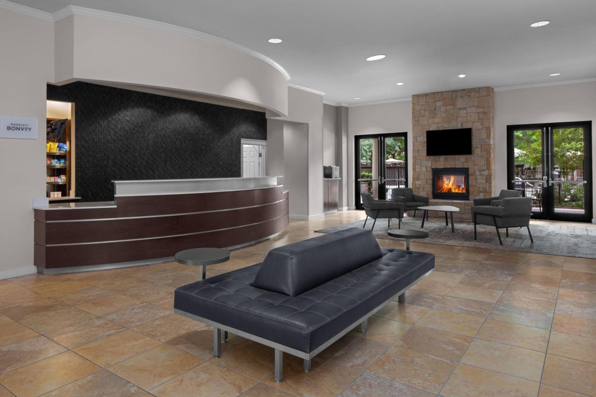 Residence Inn Fort Worth Cultural District photo 10