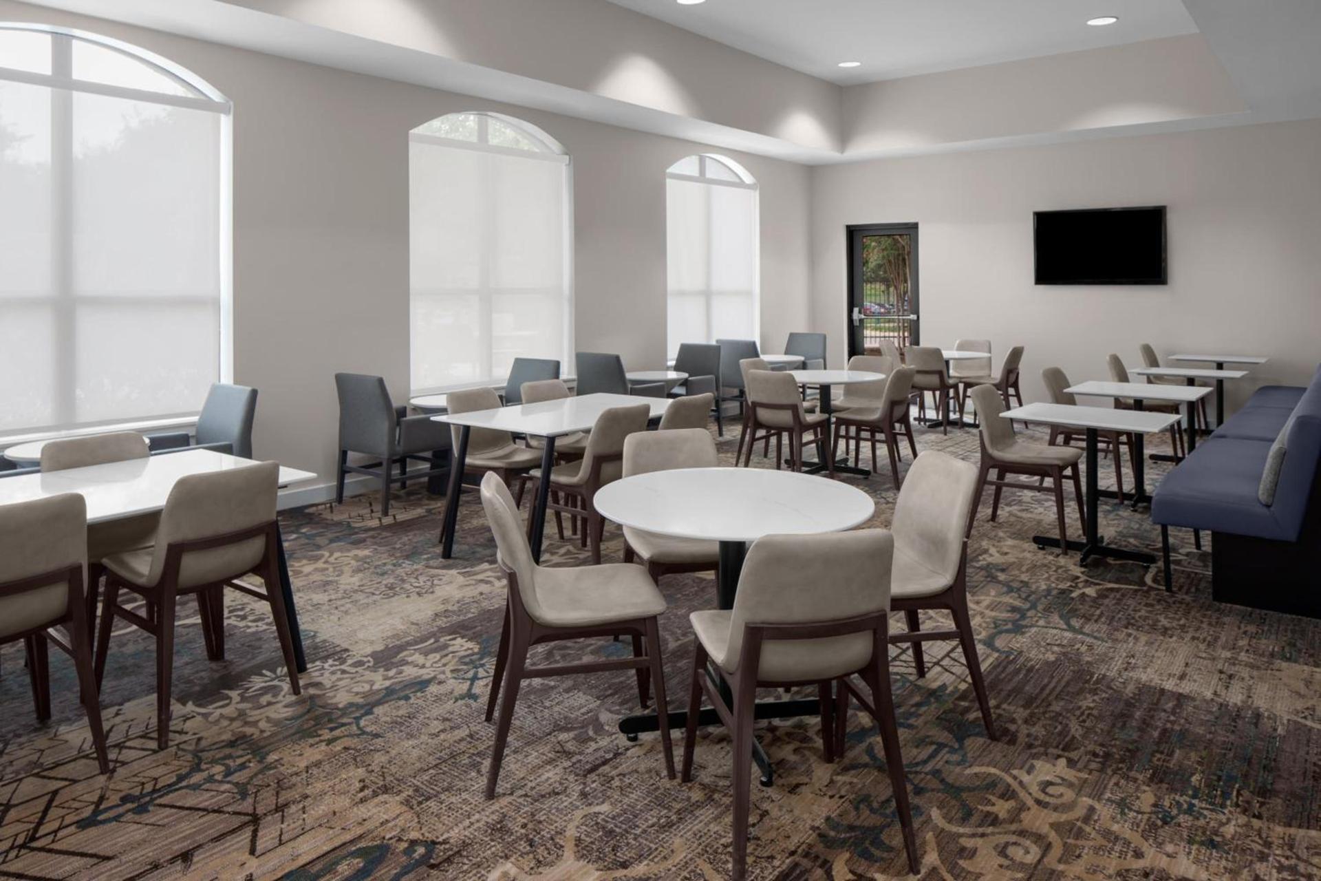 Residence Inn Fort Worth Cultural District photo 13