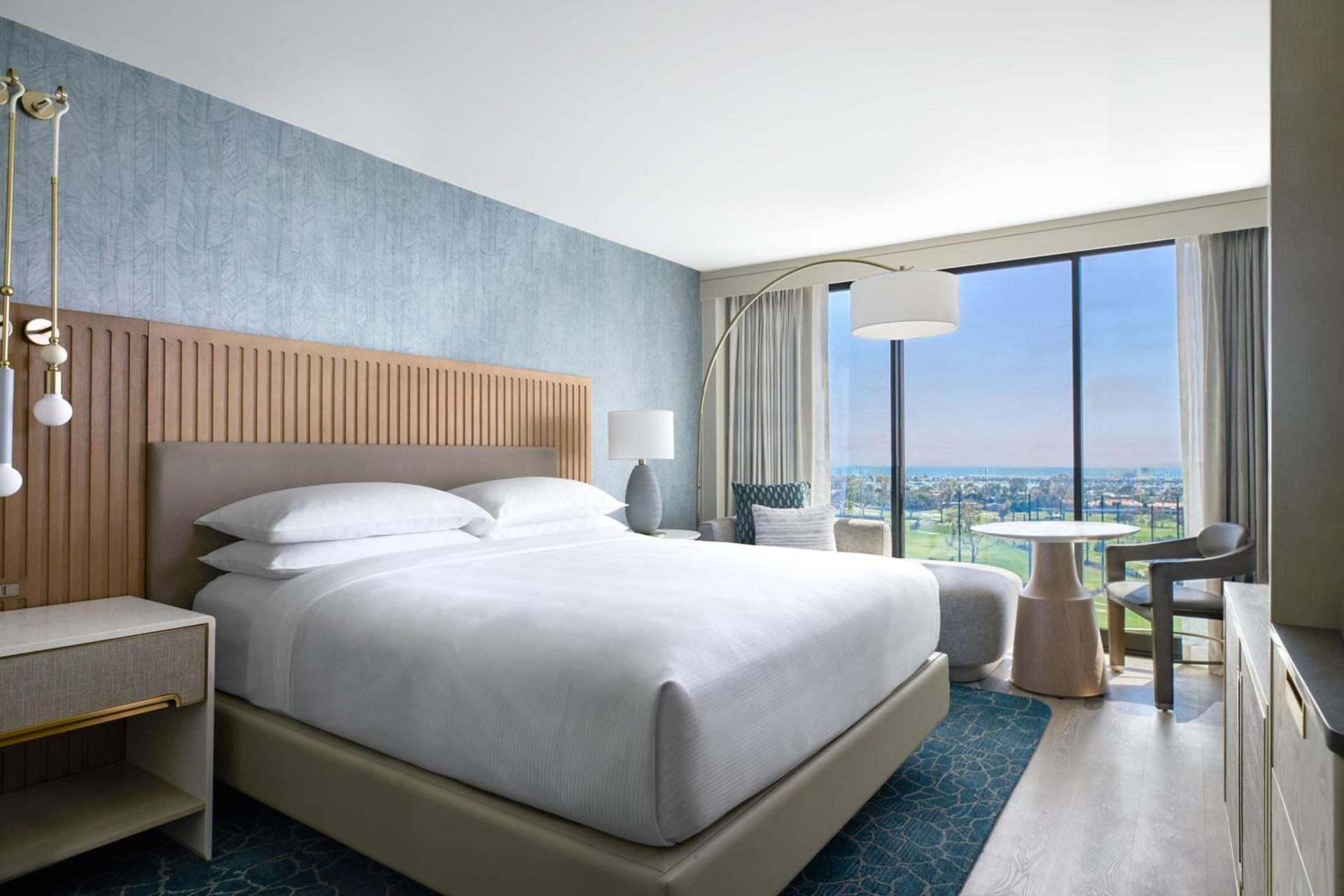 VEA Newport Beach, a Marriott Resort & Spa photo 20