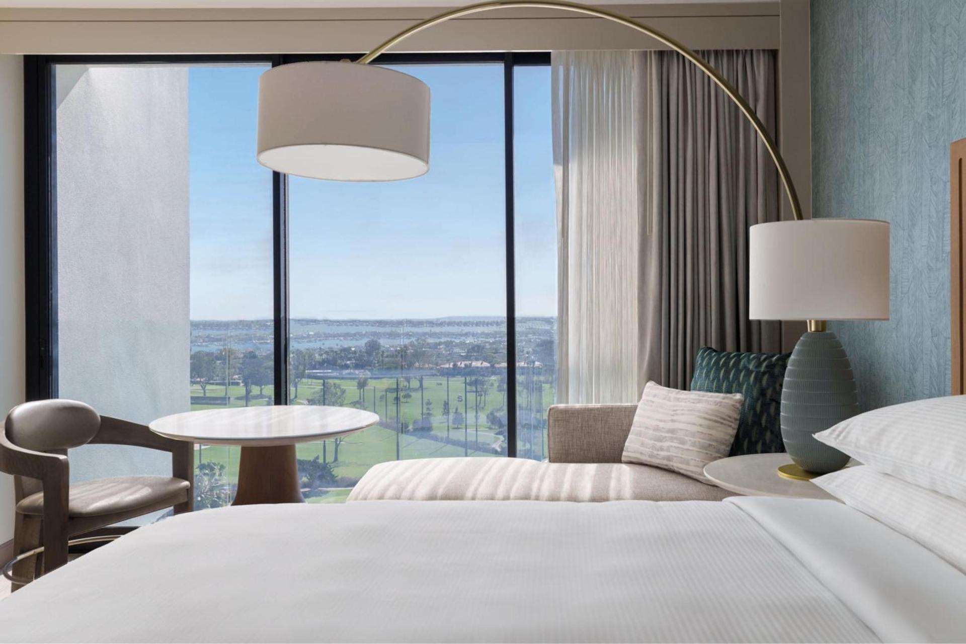 VEA Newport Beach, a Marriott Resort & Spa photo 26