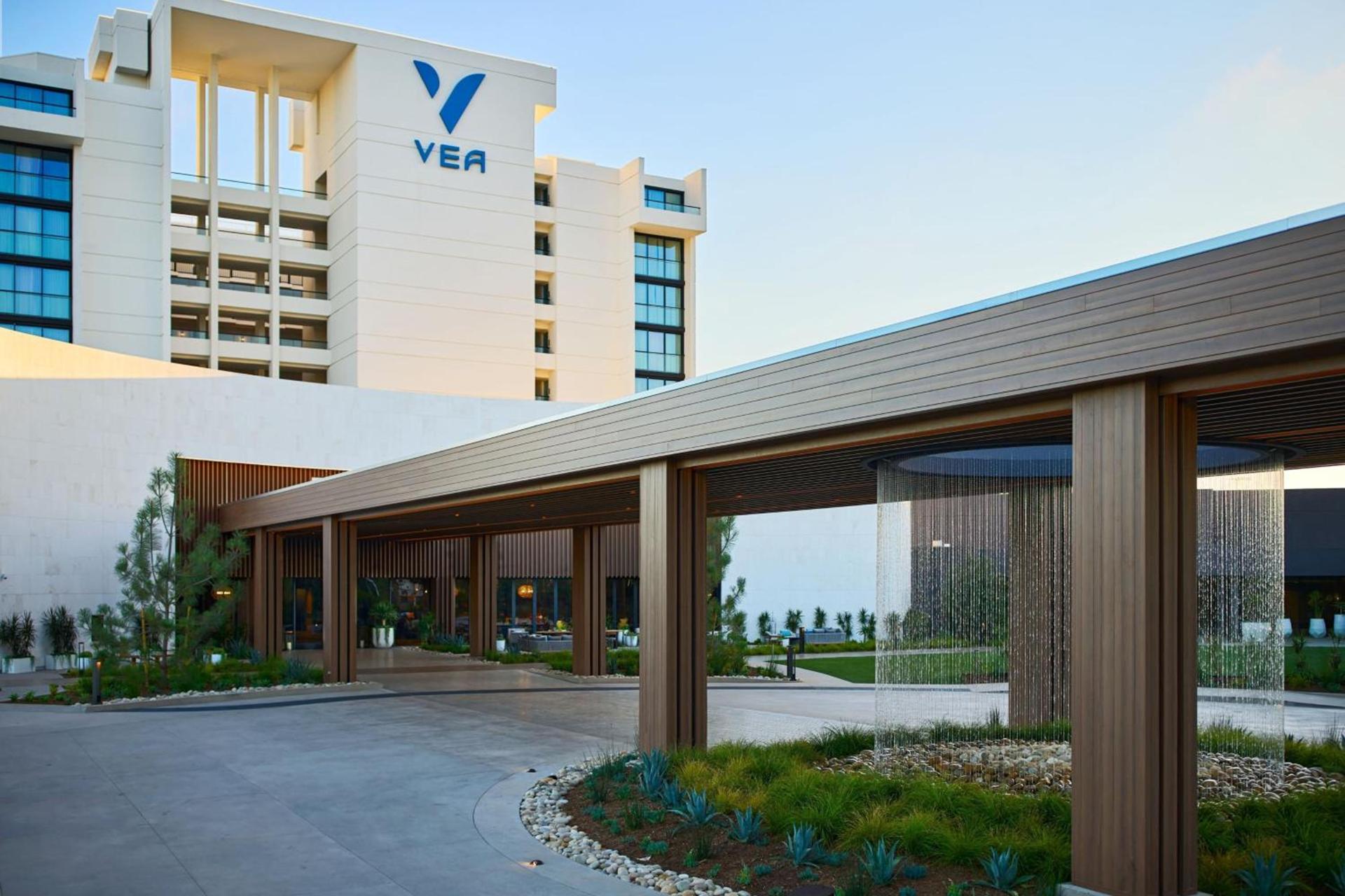 VEA Newport Beach, a Marriott Resort & Spa photo 6