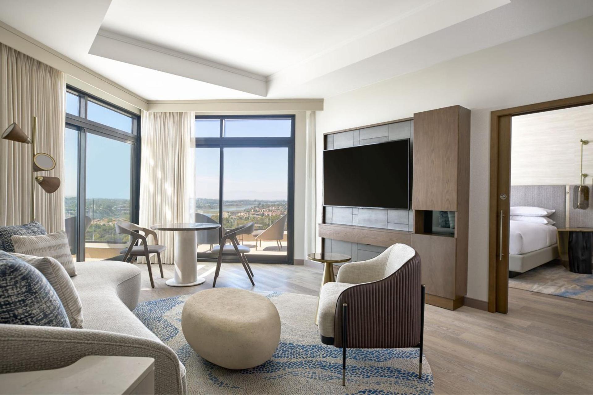 VEA Newport Beach, a Marriott Resort & Spa photo 43