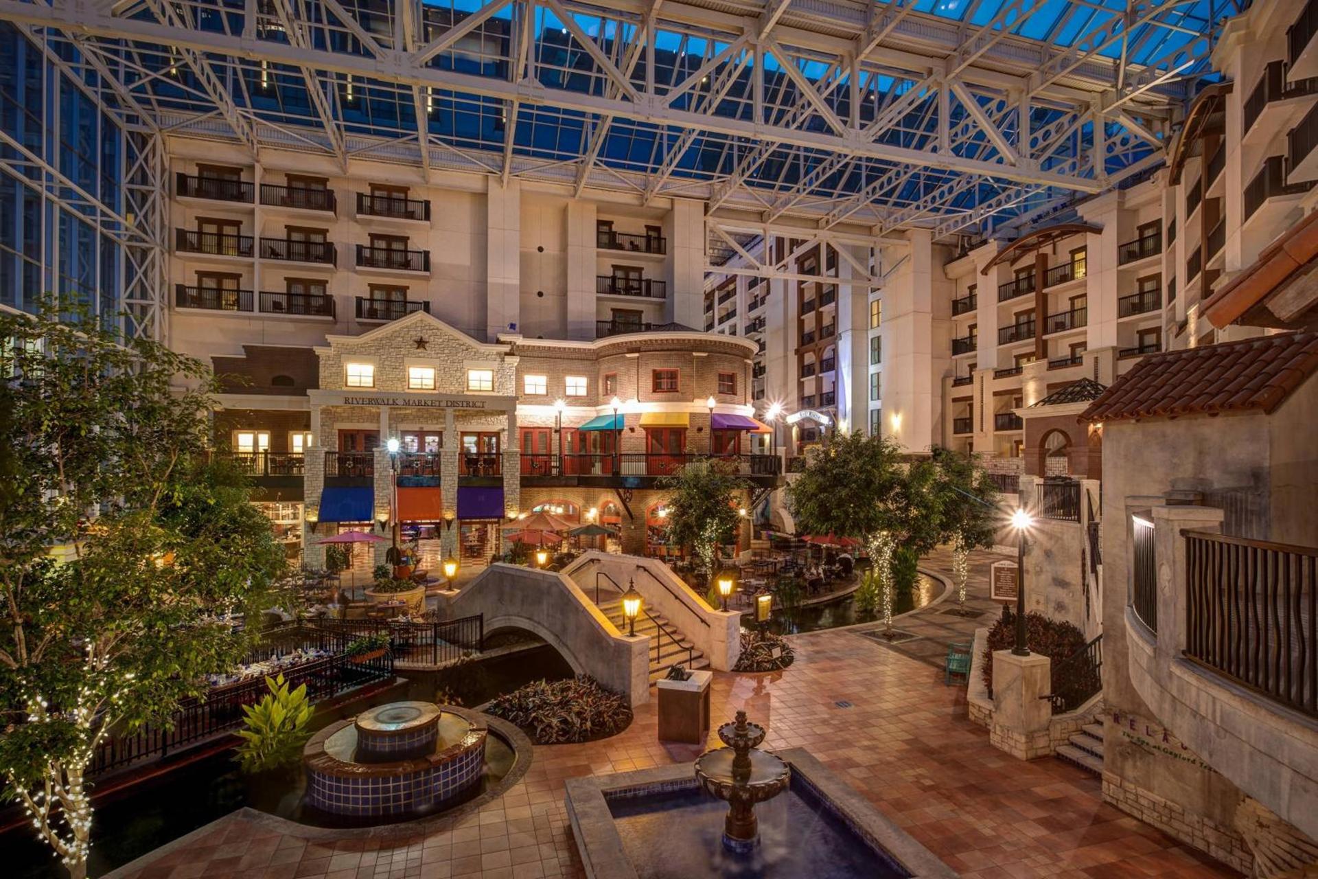 Gaylord Texan Resort and Convention Center photo 22