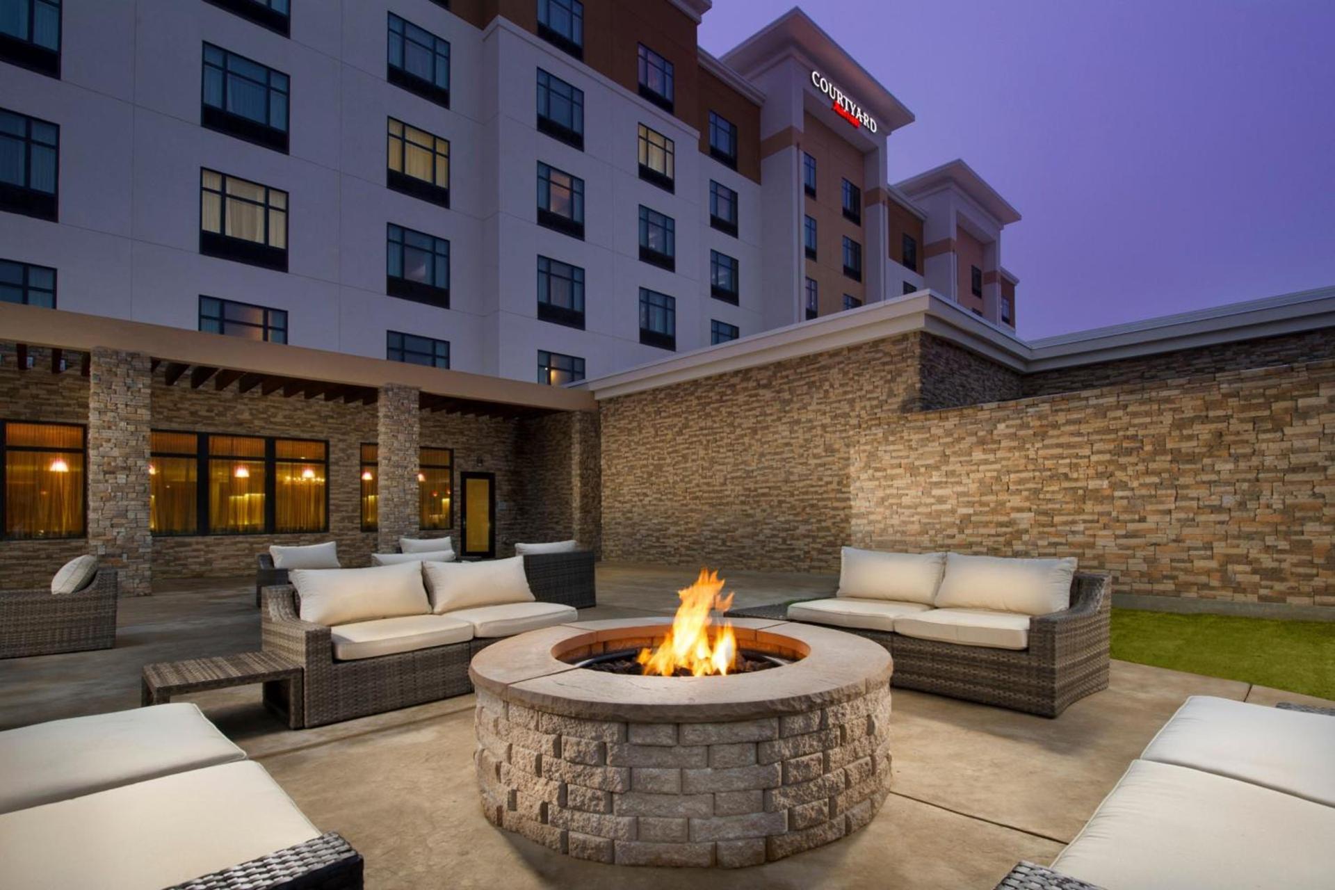 Courtyard by Marriott Dallas DFW Airport North/Grapevine photo 45