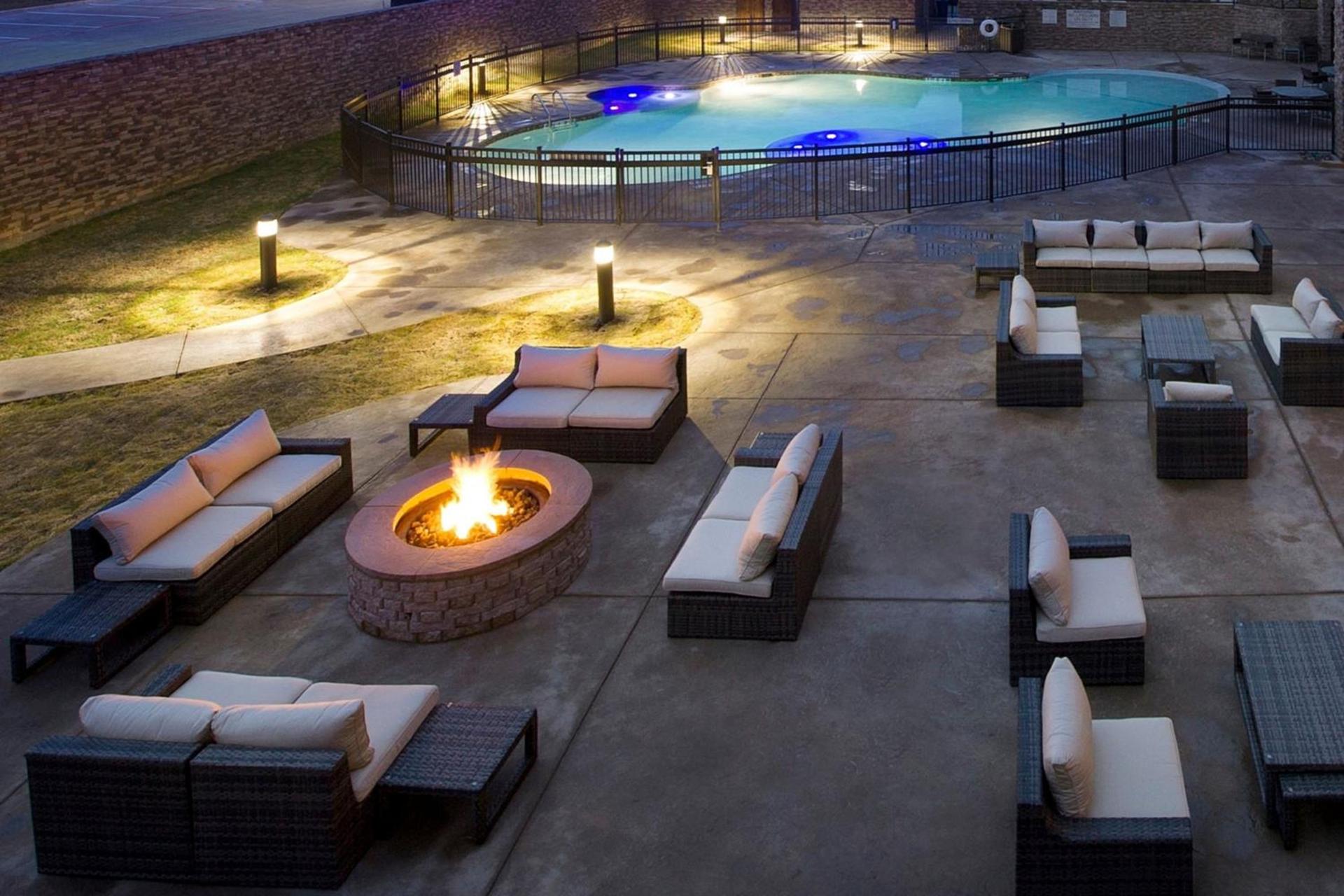 Courtyard by Marriott Dallas DFW Airport North/Grapevine photo 23