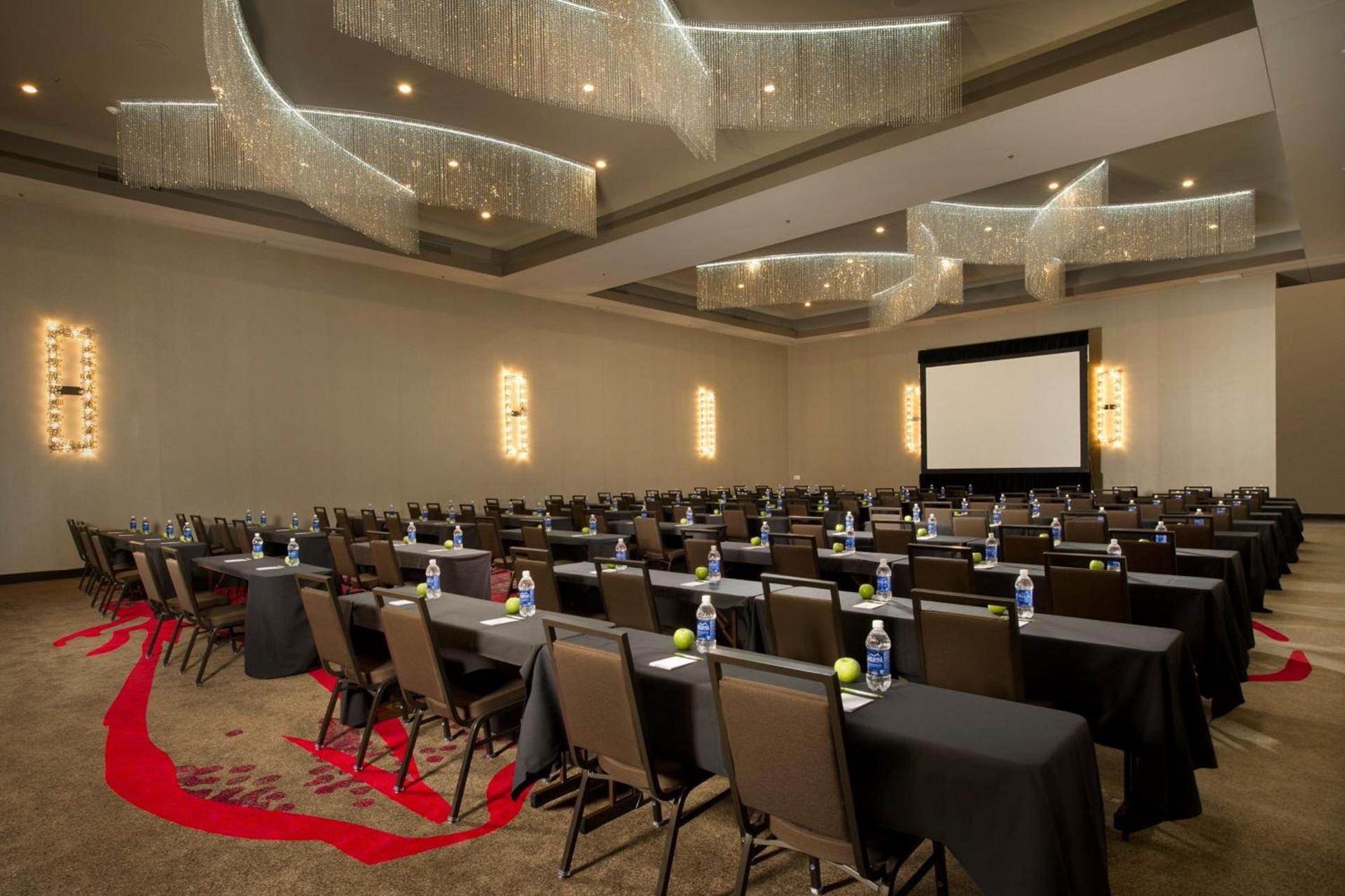 Courtyard by Marriott Dallas DFW Airport North/Grapevine photo 33