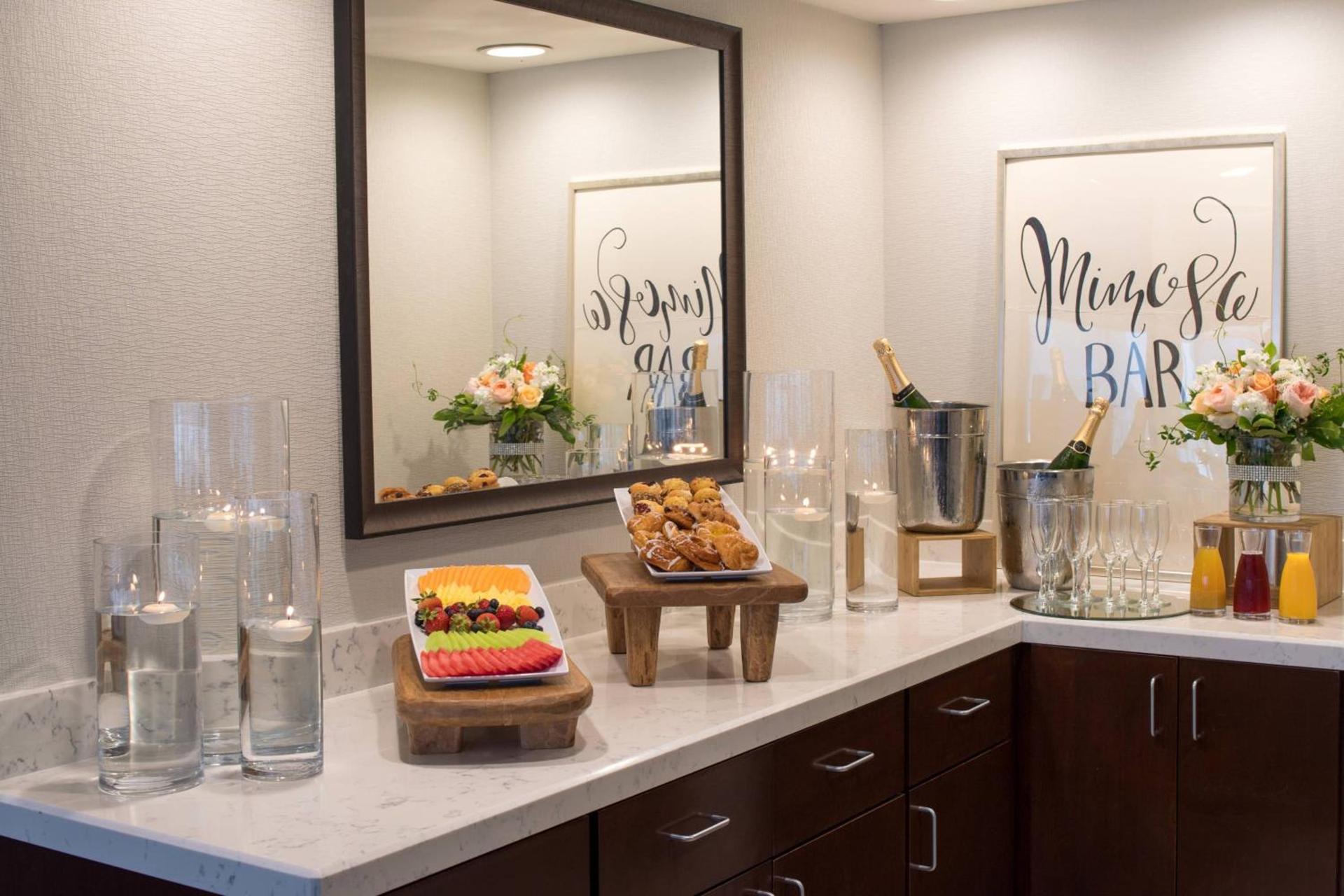 Fullerton Marriott at California State University photo 41