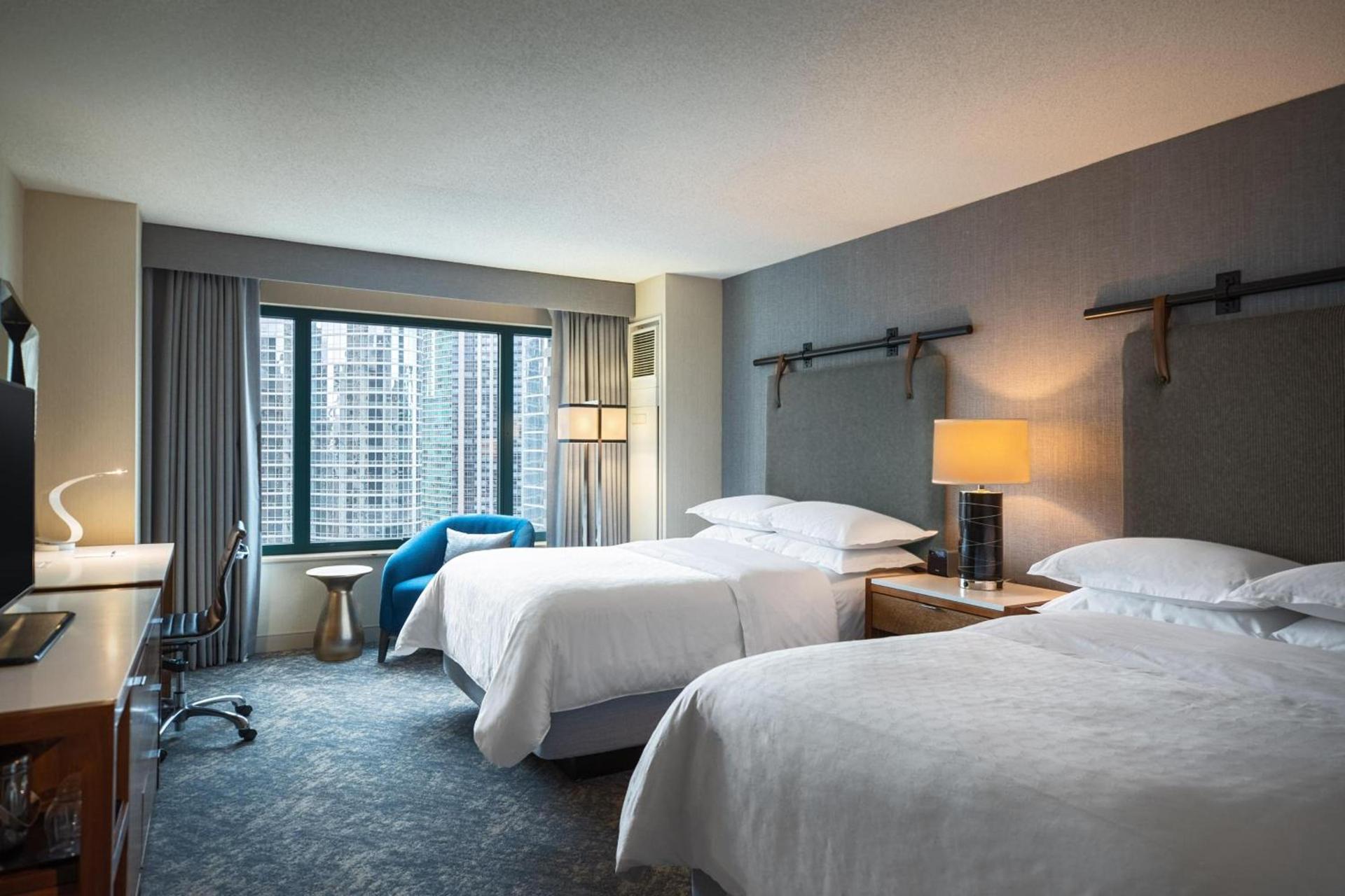 Sheraton Grand Chicago Riverwalk photo 42