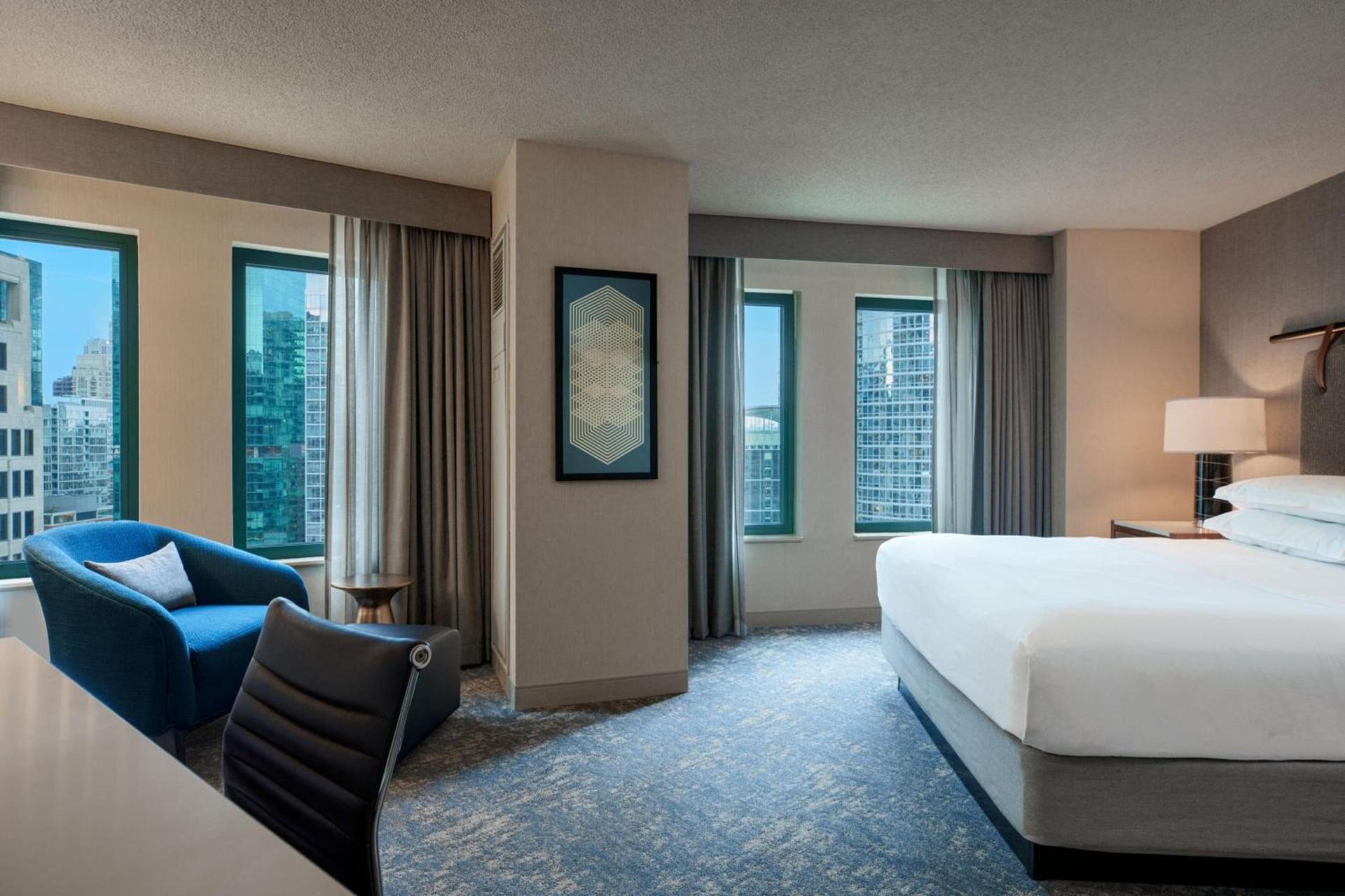 Sheraton Grand Chicago Riverwalk photo 33