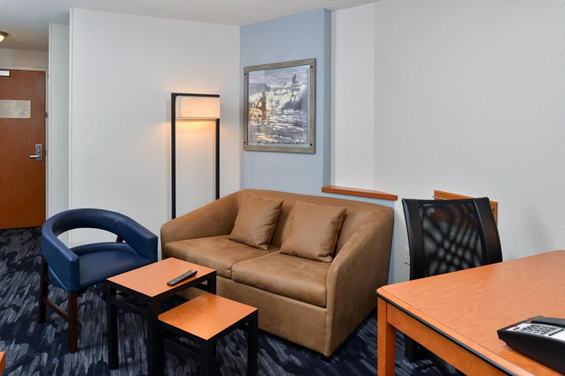 Fairfield Inn & Suites Santa Cruz - Capitola photo 18