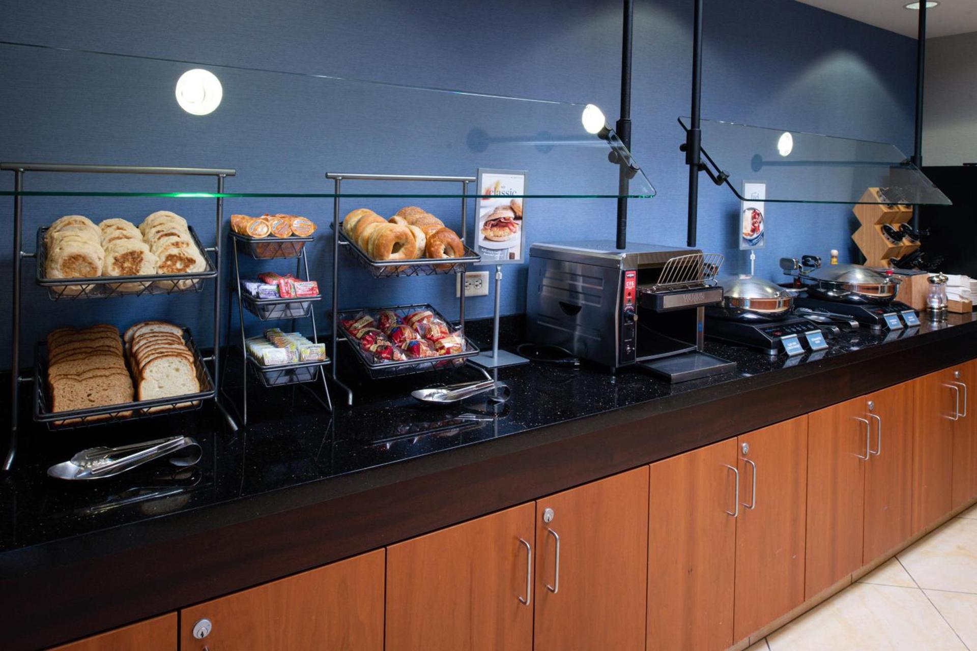 Fairfield Inn & Suites Santa Cruz - Capitola photo 40