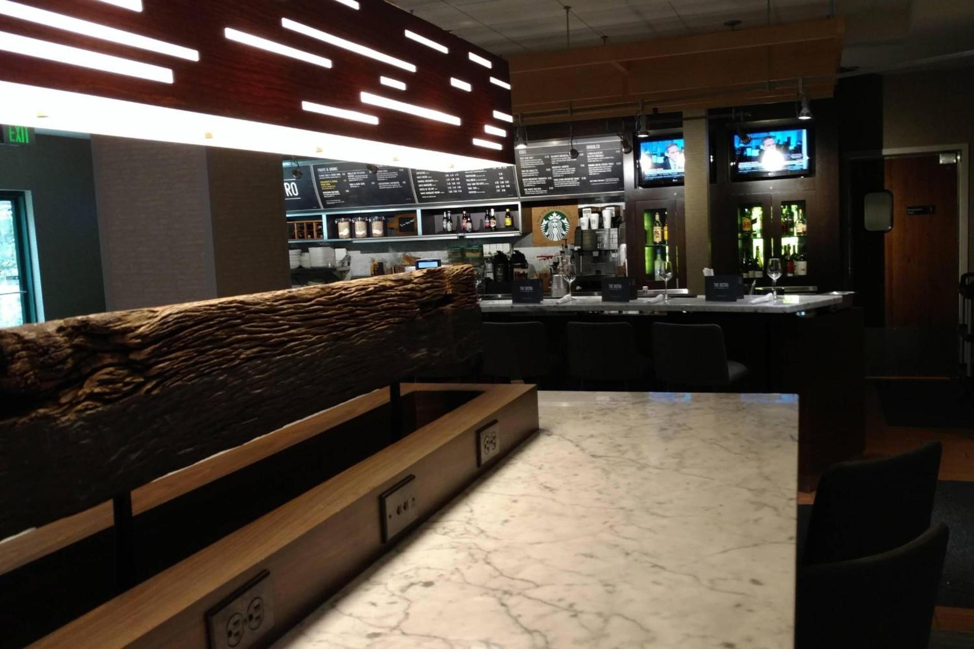Courtyard by Marriott Portland Tigard photo 53