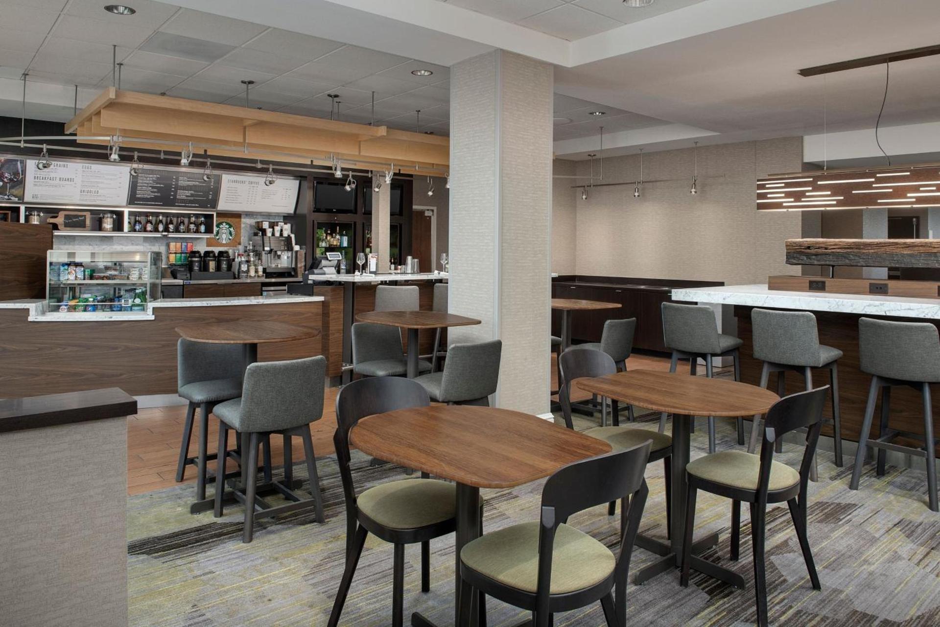 Courtyard by Marriott Portland Tigard photo 60