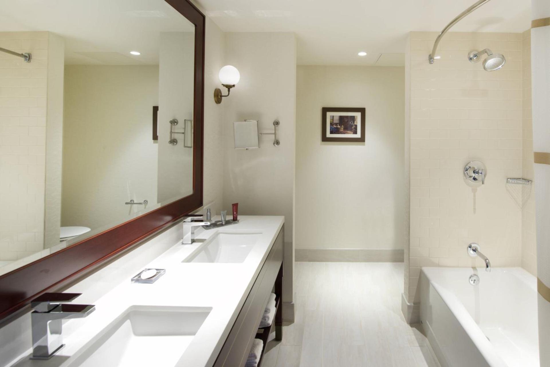 Marriott Syracuse Downtown photo 22