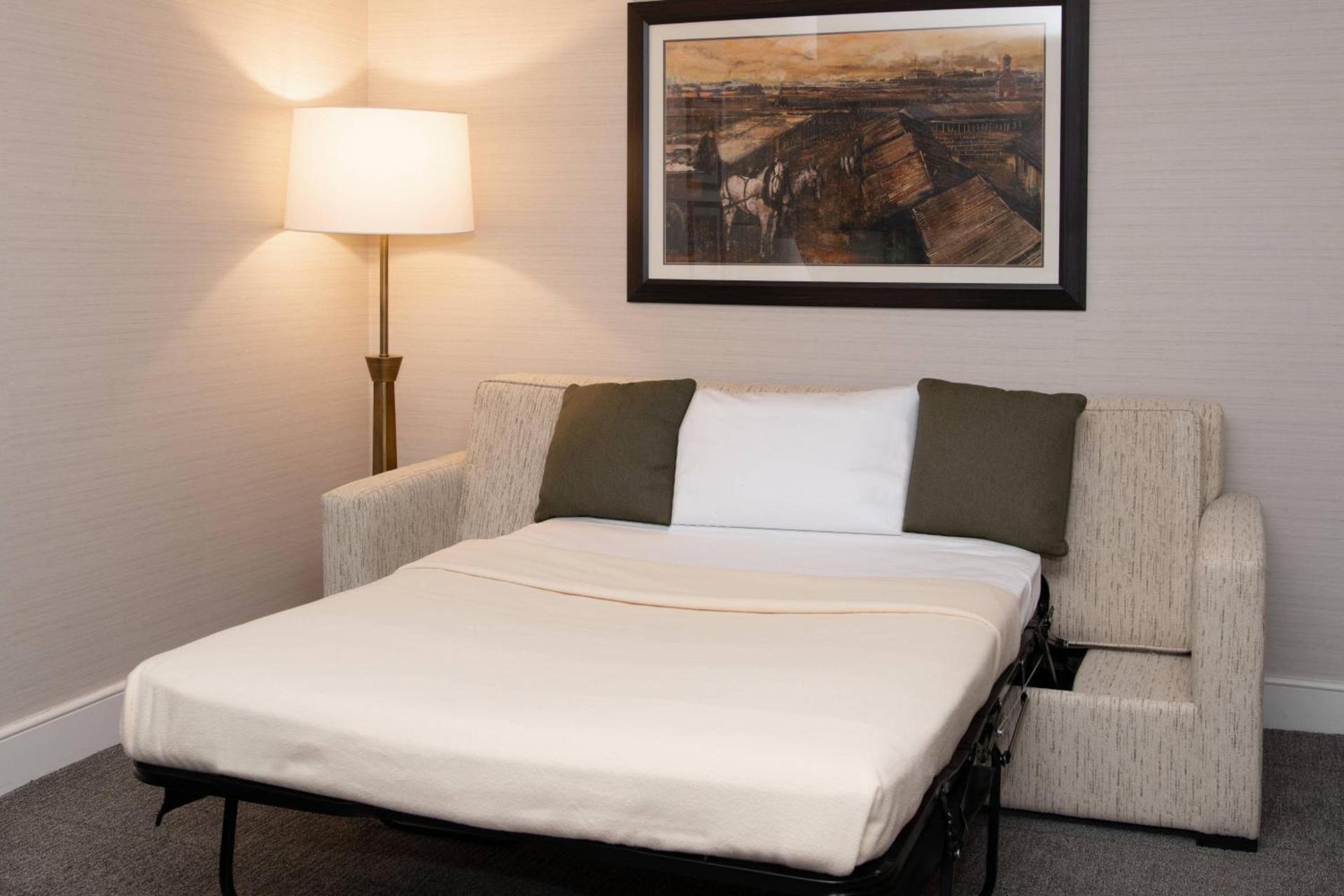 Marriott Syracuse Downtown photo 13