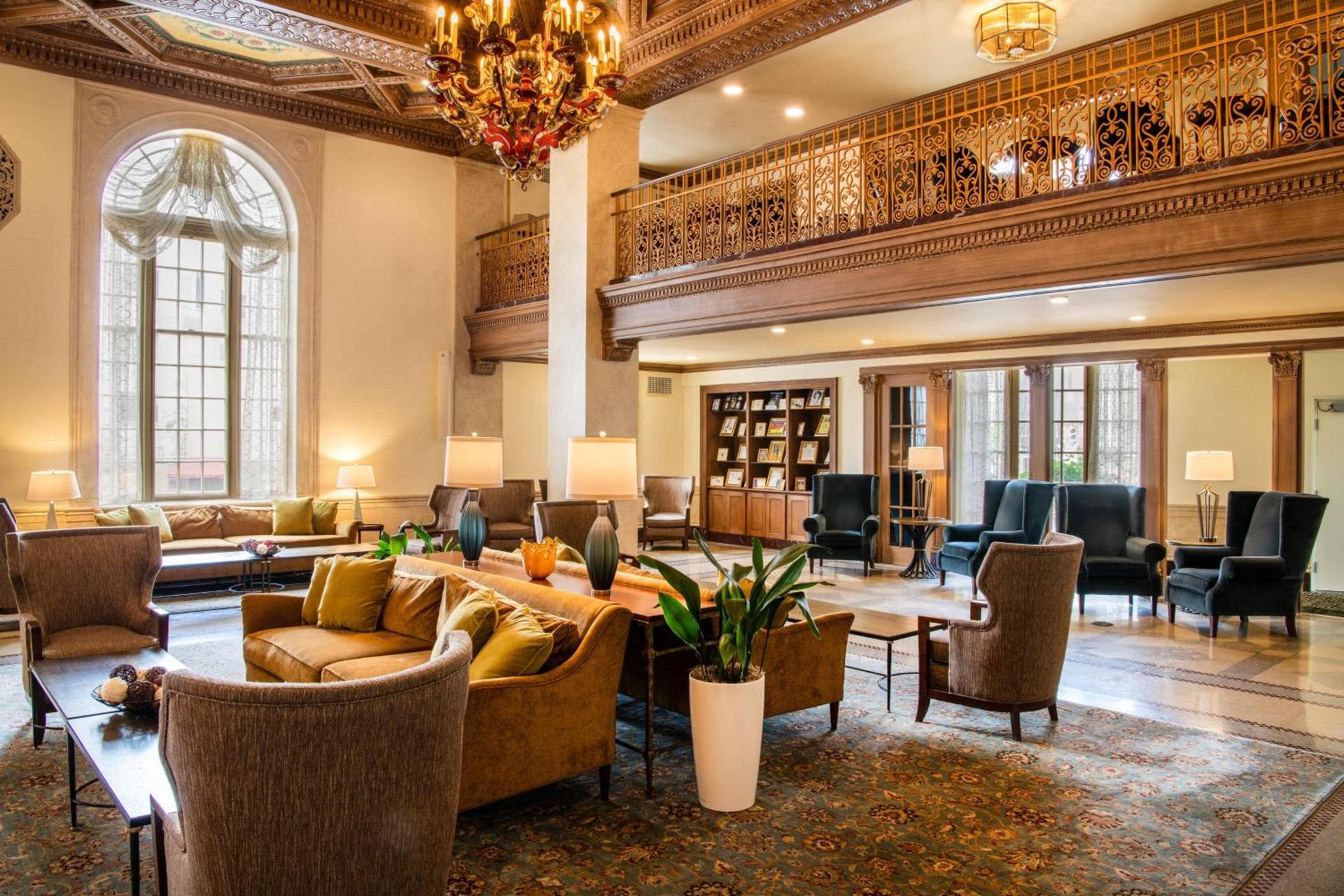 Marriott Syracuse Downtown photo 8