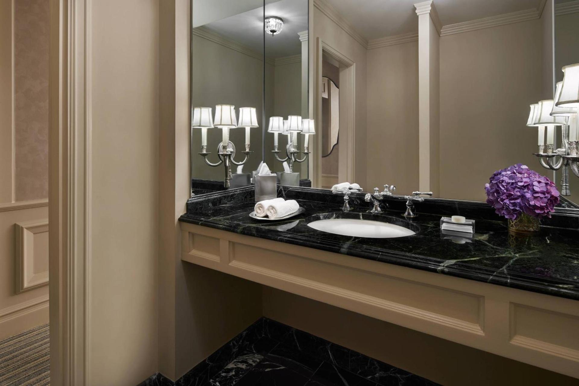 The Ritz Carlton, Pentagon City photo 32