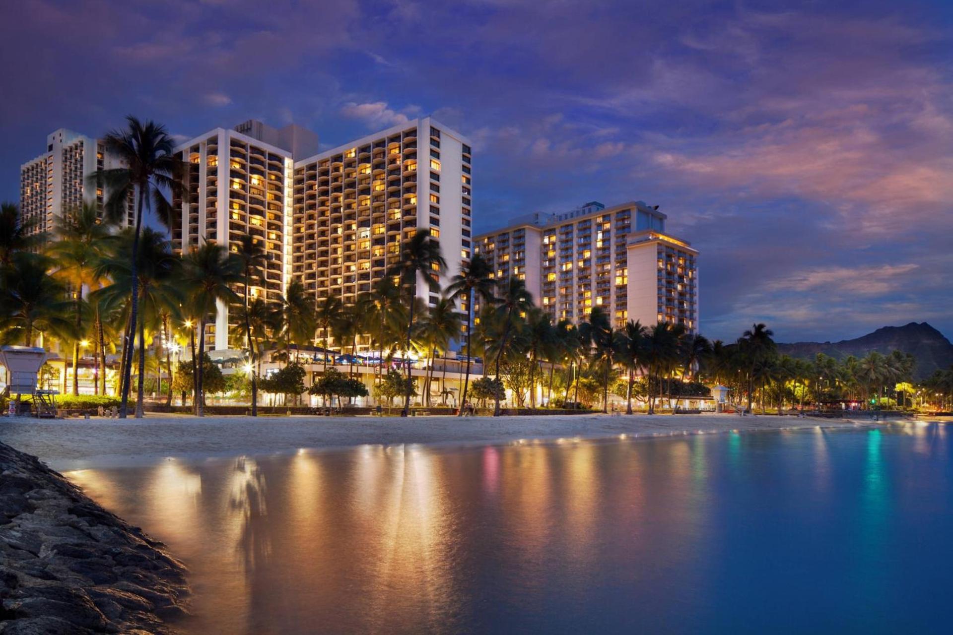 Waikiki Beach Marriott Resort & Spa photo 6