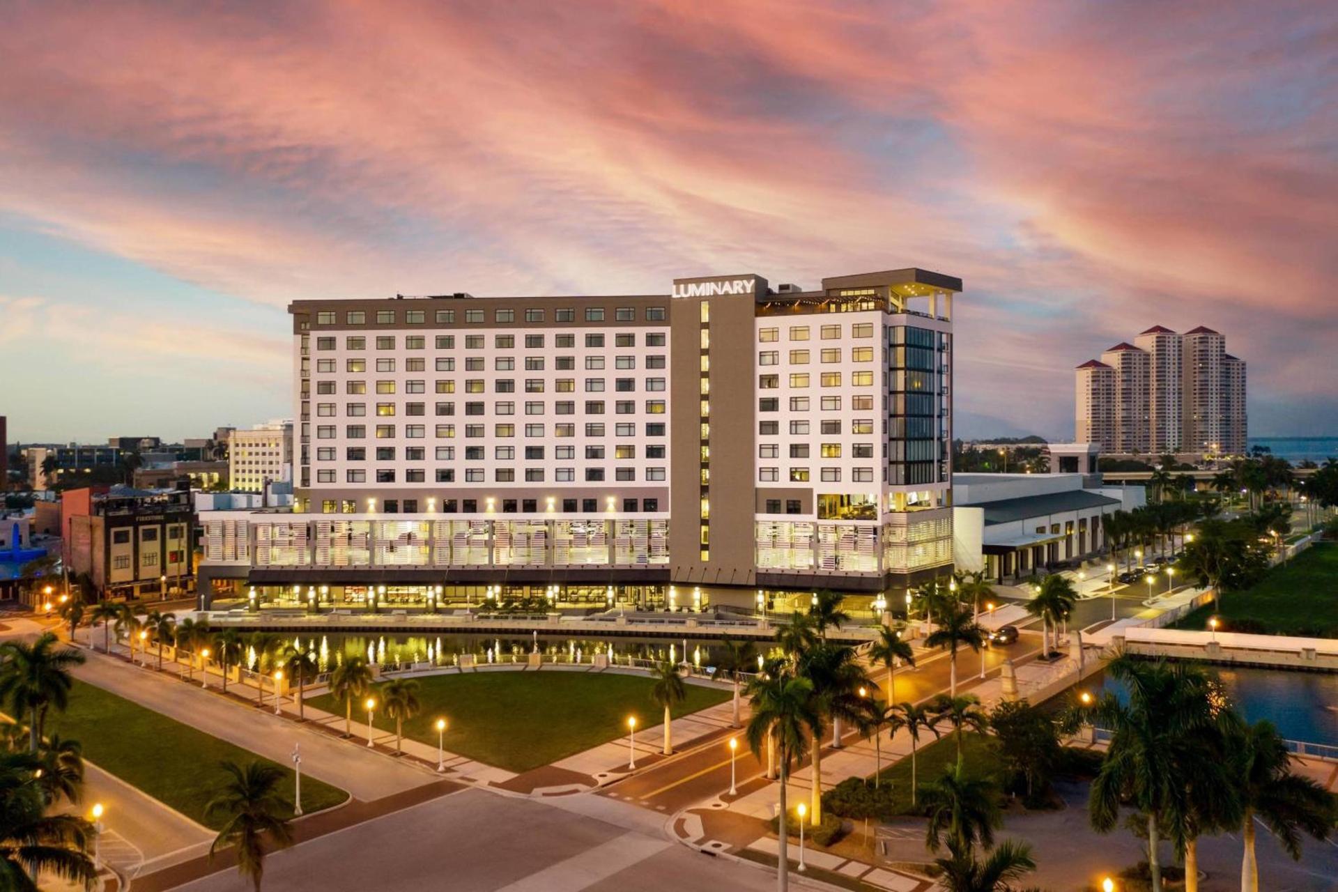 Luminary Hotel & Co., Autograph Collection — hotel in Fort Myers