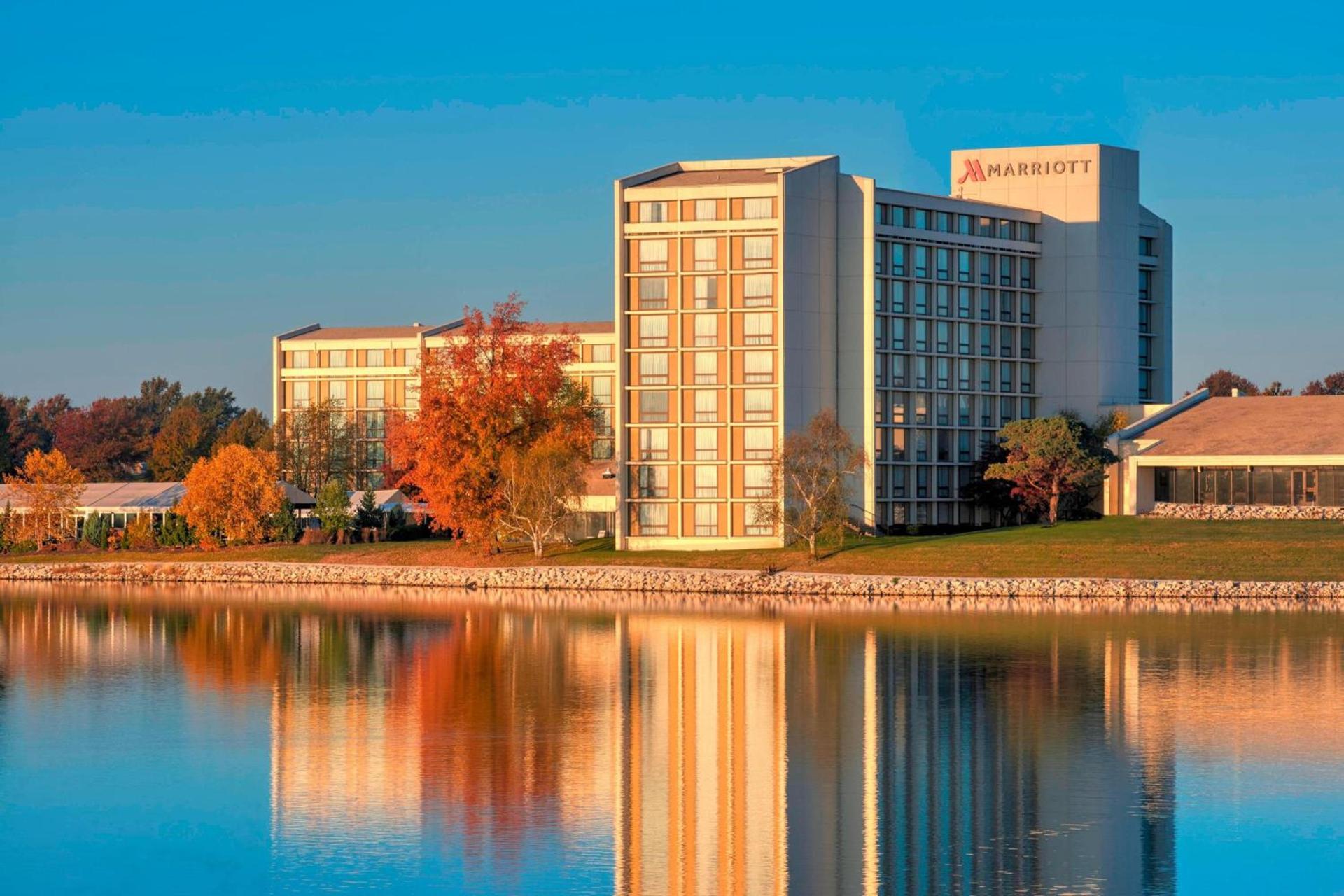 Kansas City Airport Marriott photo 2