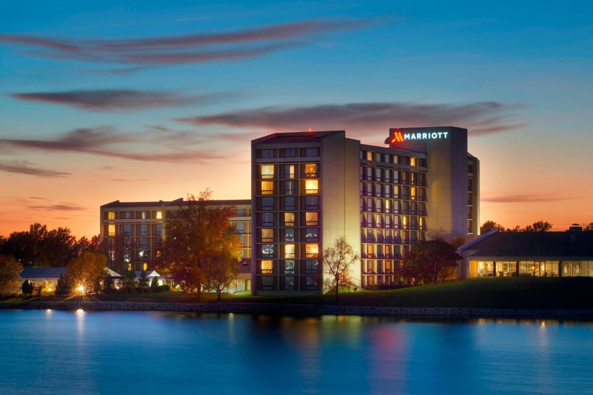 Kansas City Airport Marriott photo 1