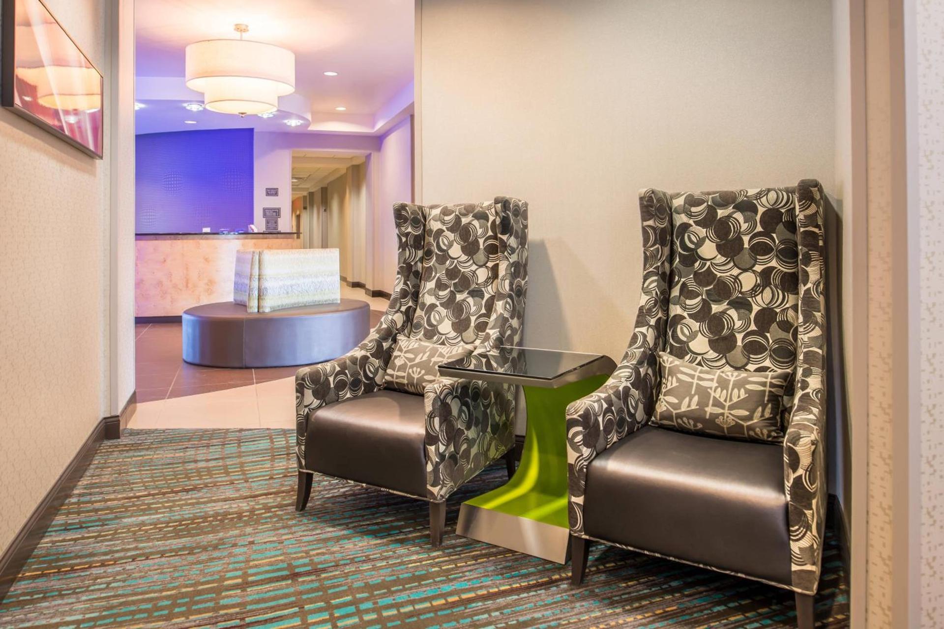 Residence Inn Pittsburgh North Shore photo 11