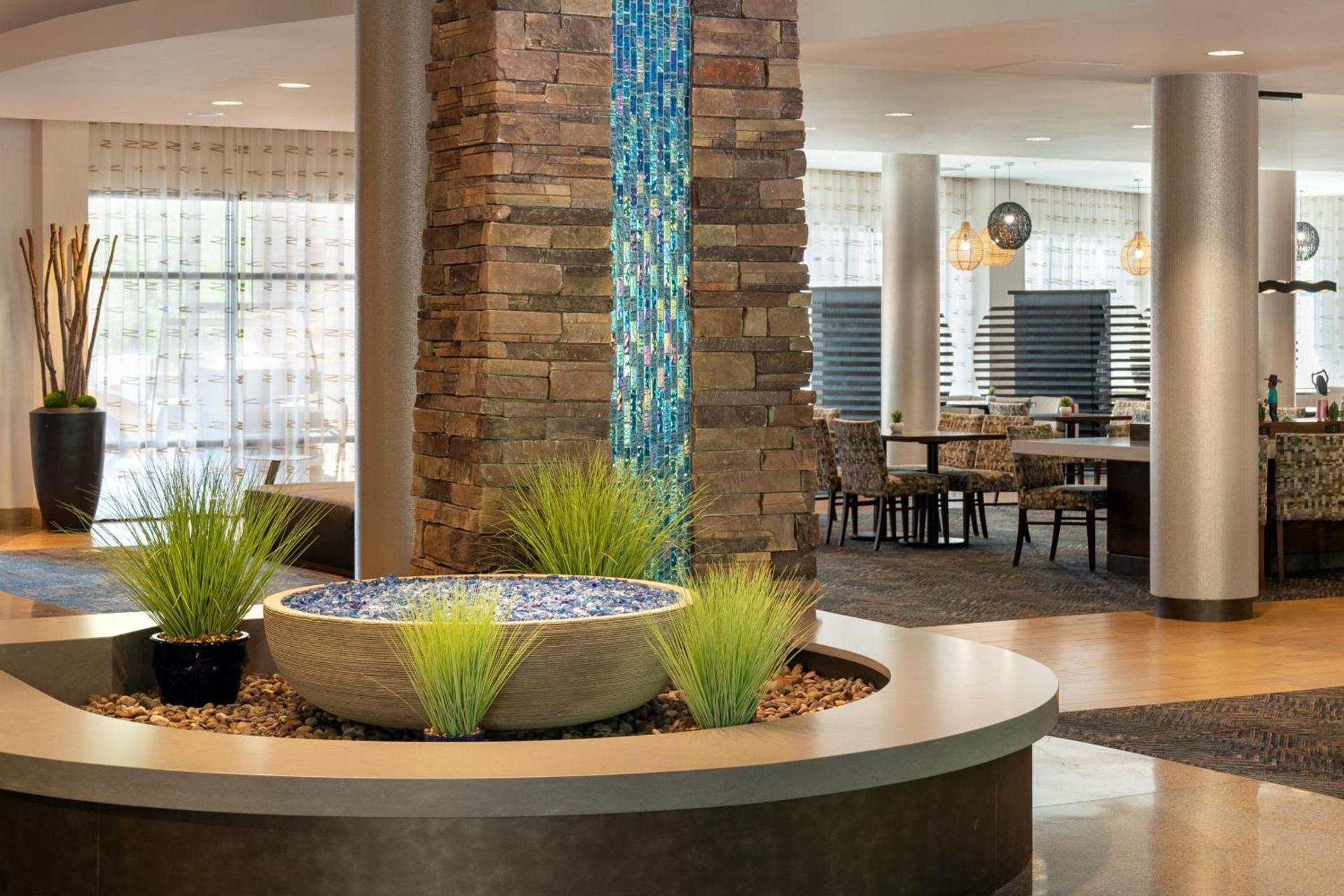 Courtyard by Marriott Scottsdale Salt River photo 6