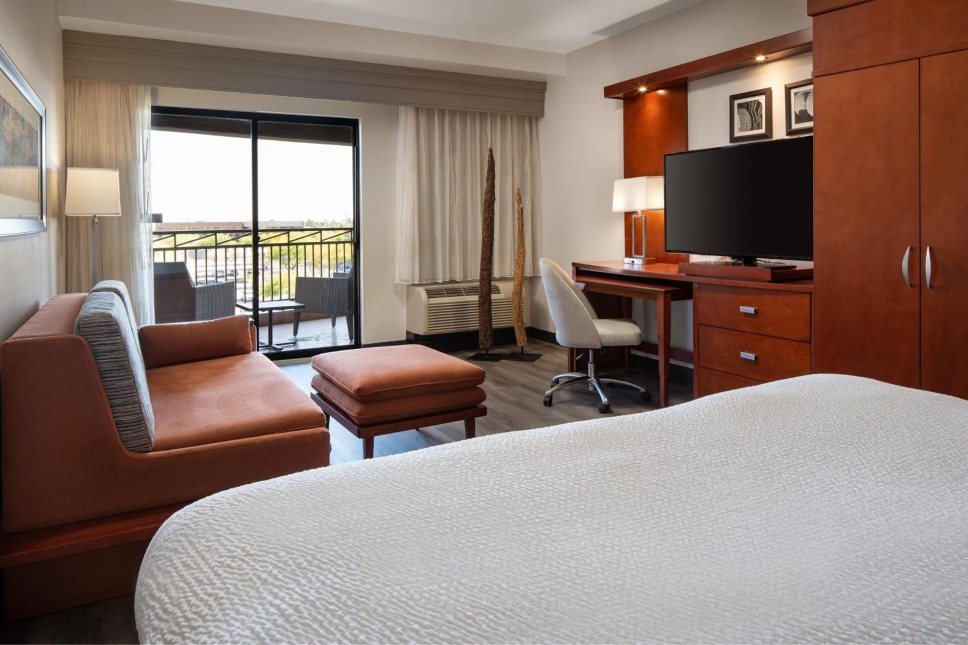 Courtyard by Marriott Scottsdale Salt River photo 12