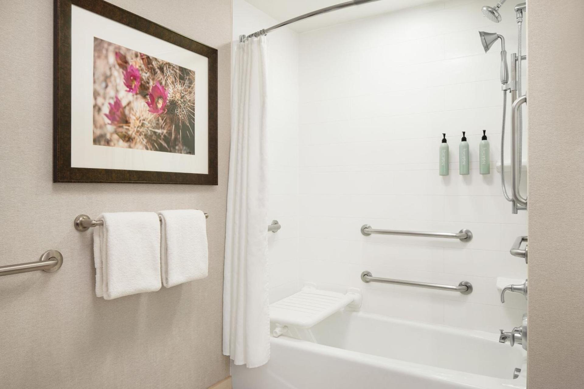 Courtyard by Marriott Scottsdale Salt River photo 23
