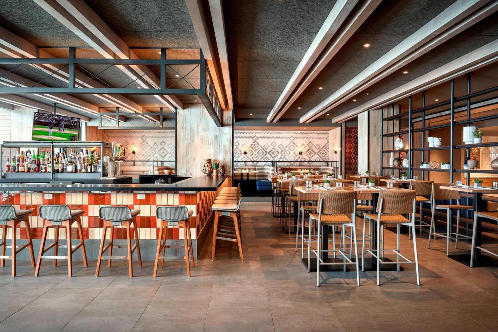 Coronado Island Marriott Resort & Spa photo 48