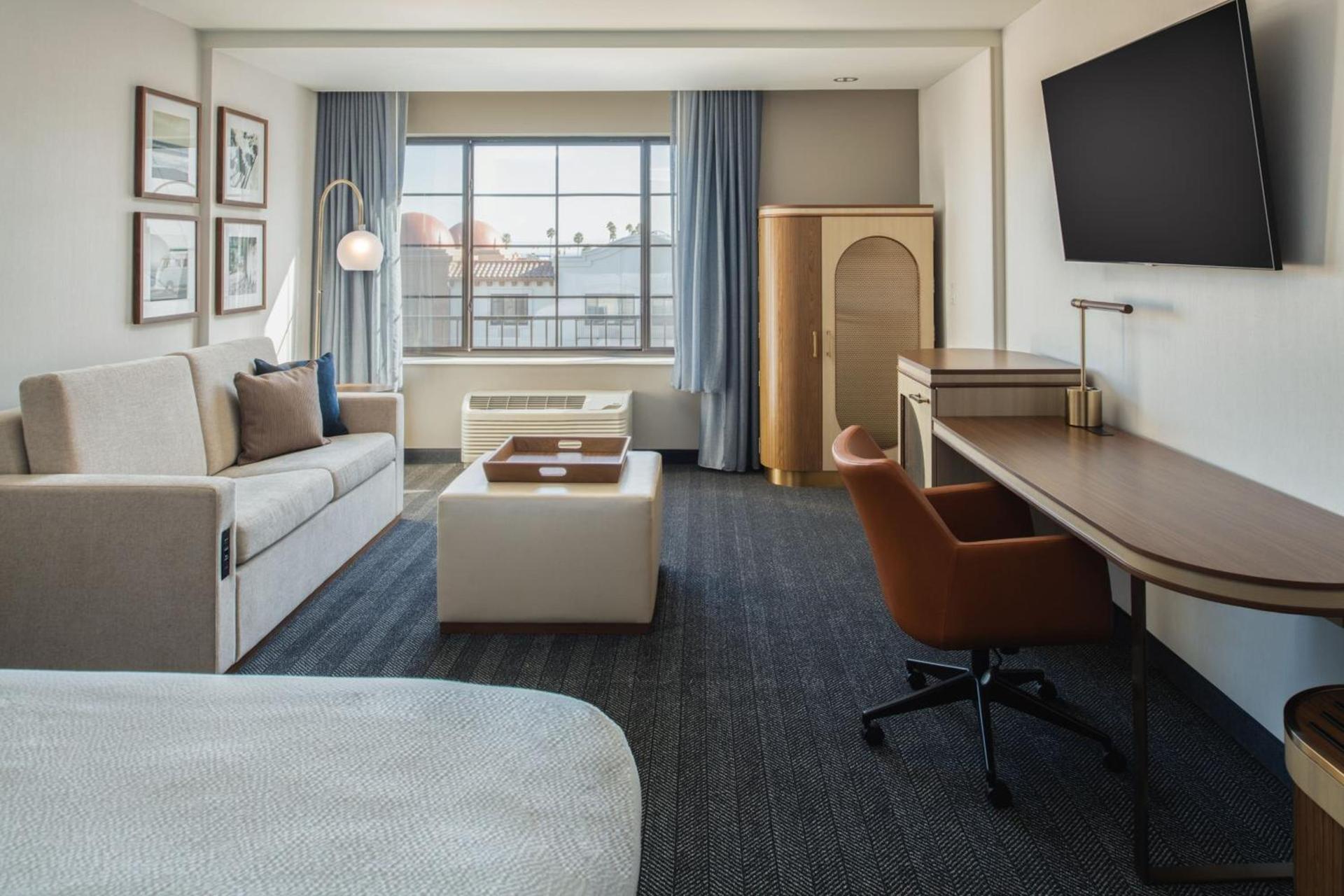 Courtyard by Marriott Santa Cruz photo 5