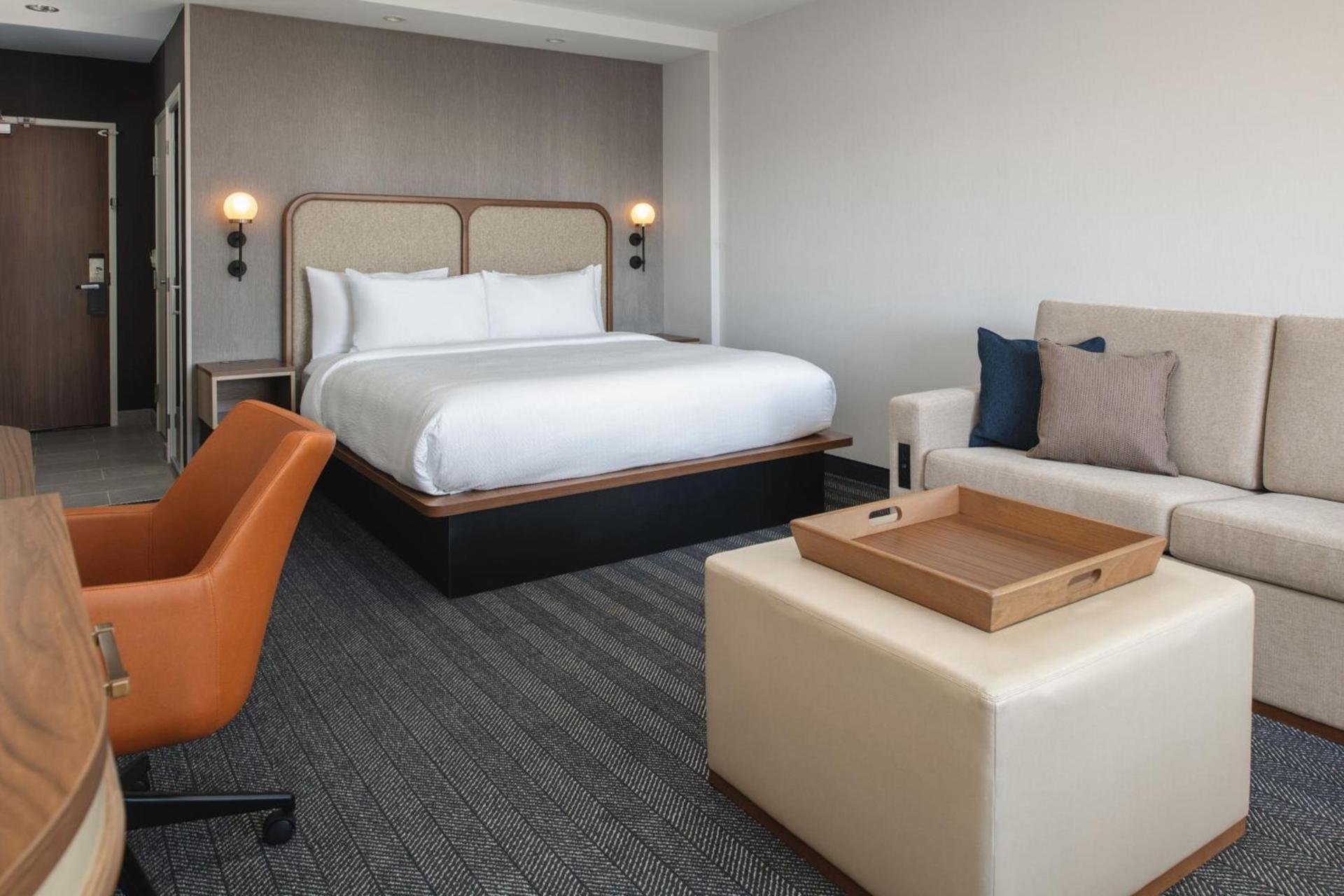 Courtyard by Marriott Santa Cruz photo 13