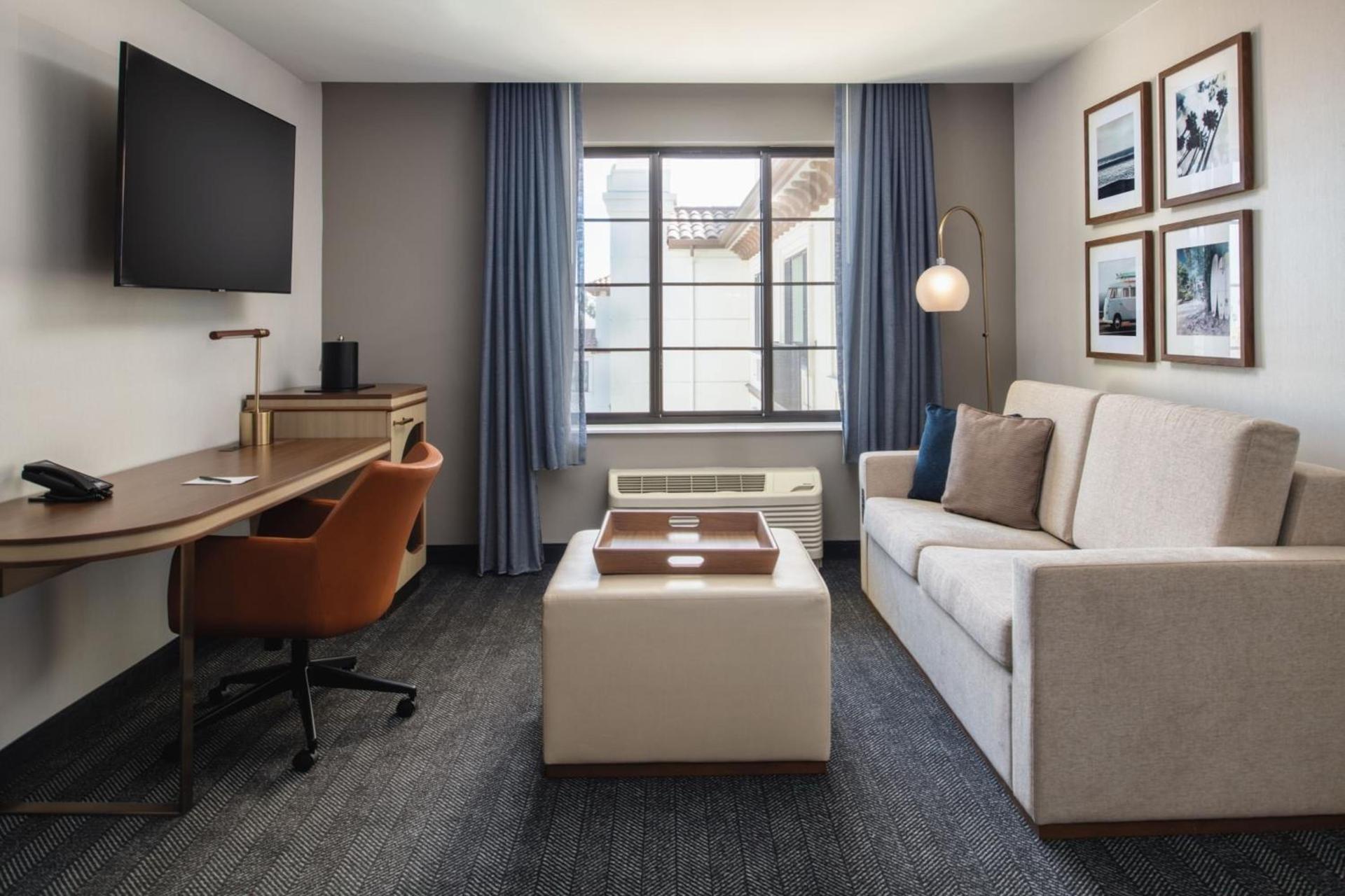 Courtyard by Marriott Santa Cruz photo 21
