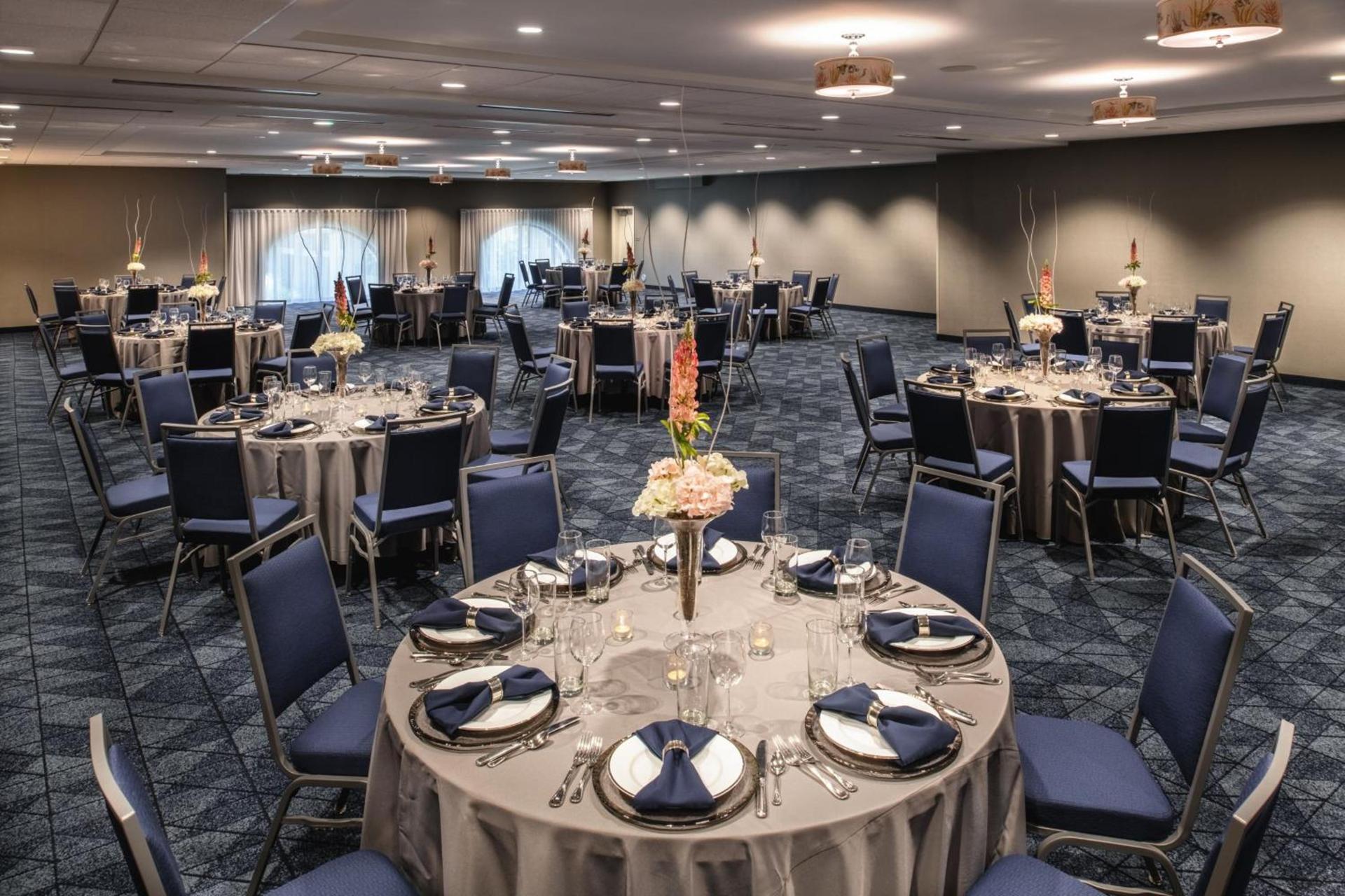 Courtyard by Marriott Santa Cruz photo 43