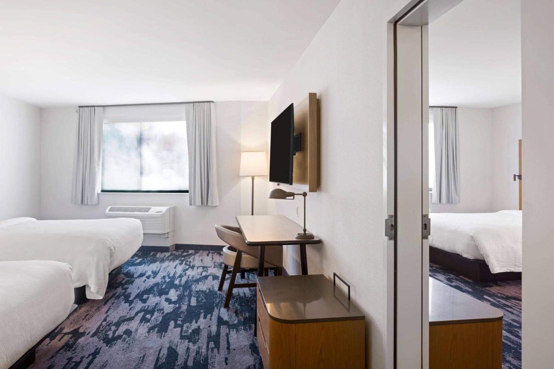 Fairfield Inn & Suites by Marriott San Diego Pacific Beach photo 16