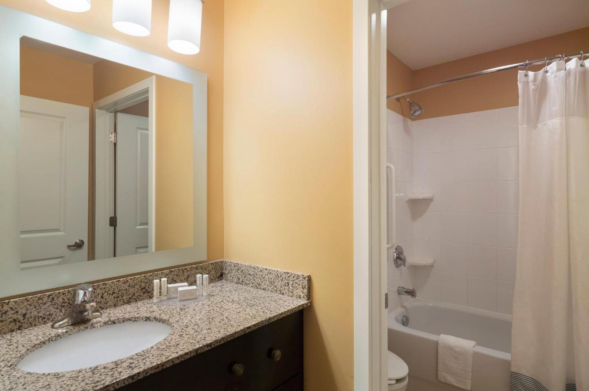 TownePlace Suites by Marriott Harrisburg Hershey photo 47