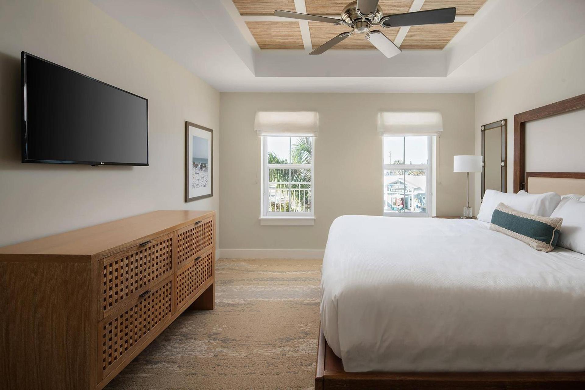 Waterline Villas & Marina, Autograph Collection photo 8