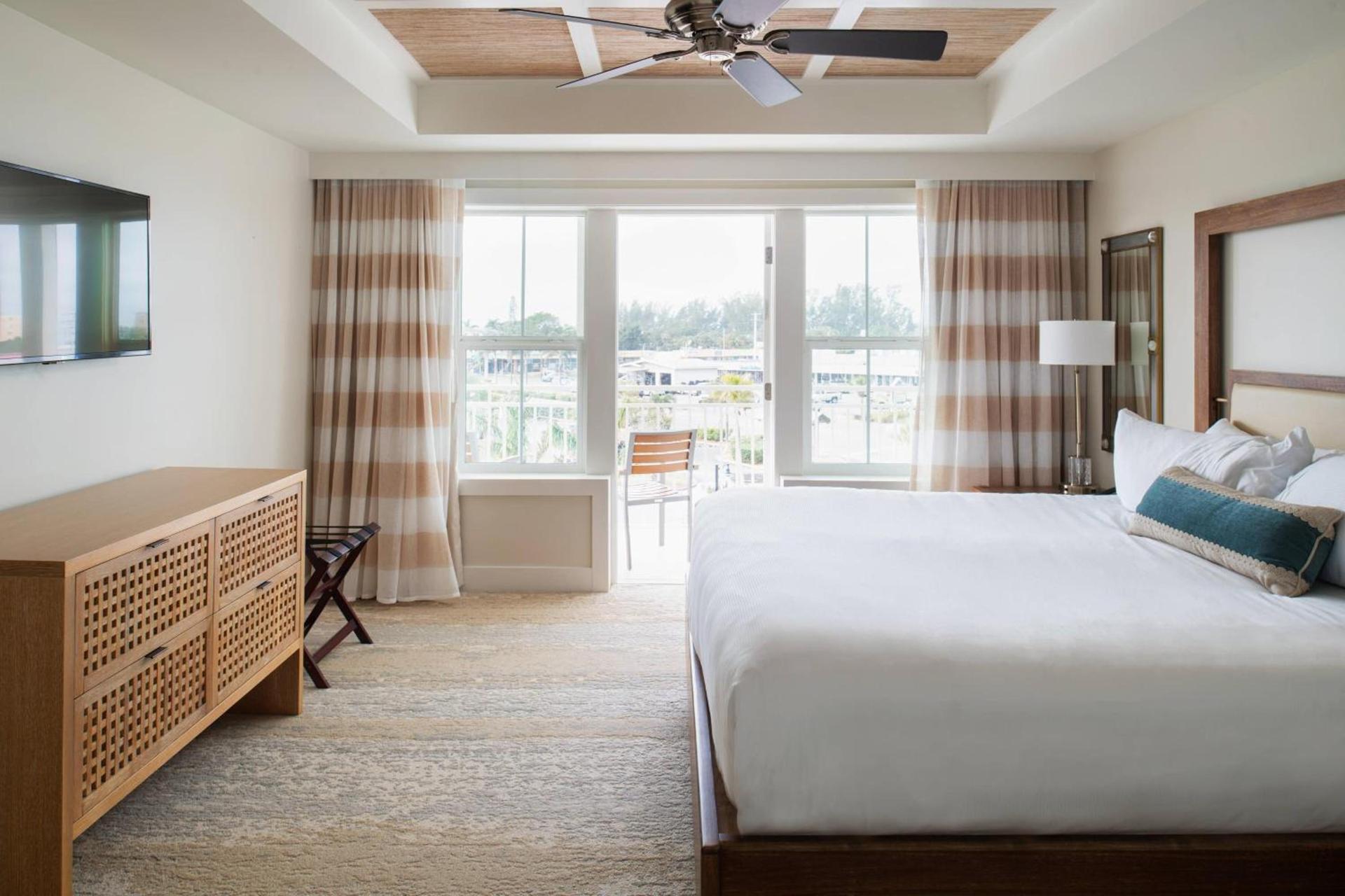 Waterline Villas & Marina, Autograph Collection photo 9