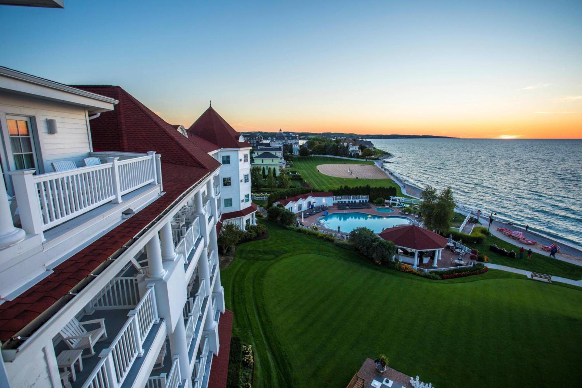 Inn at Bay Harbor photo 10