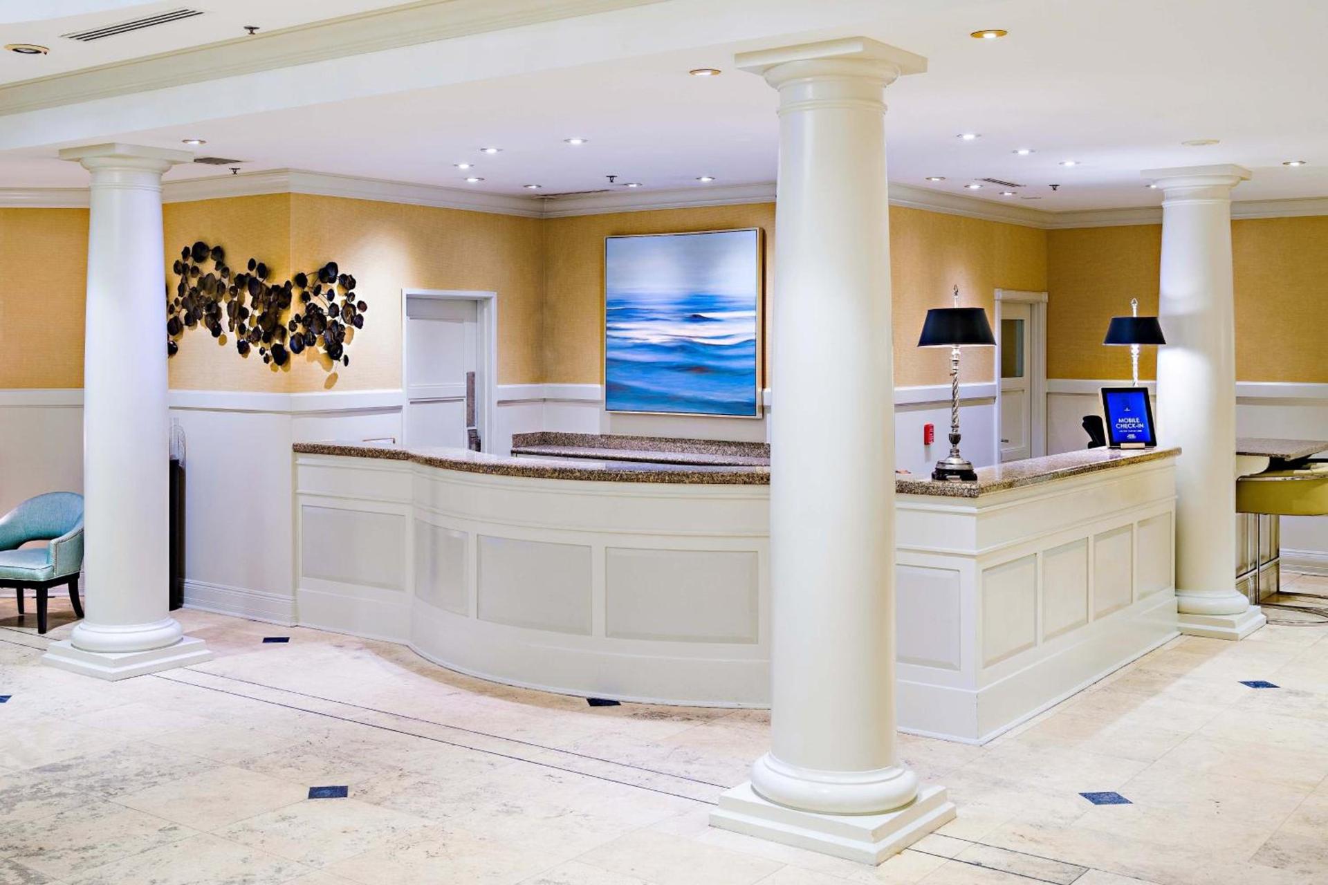 Inn at Bay Harbor photo 16
