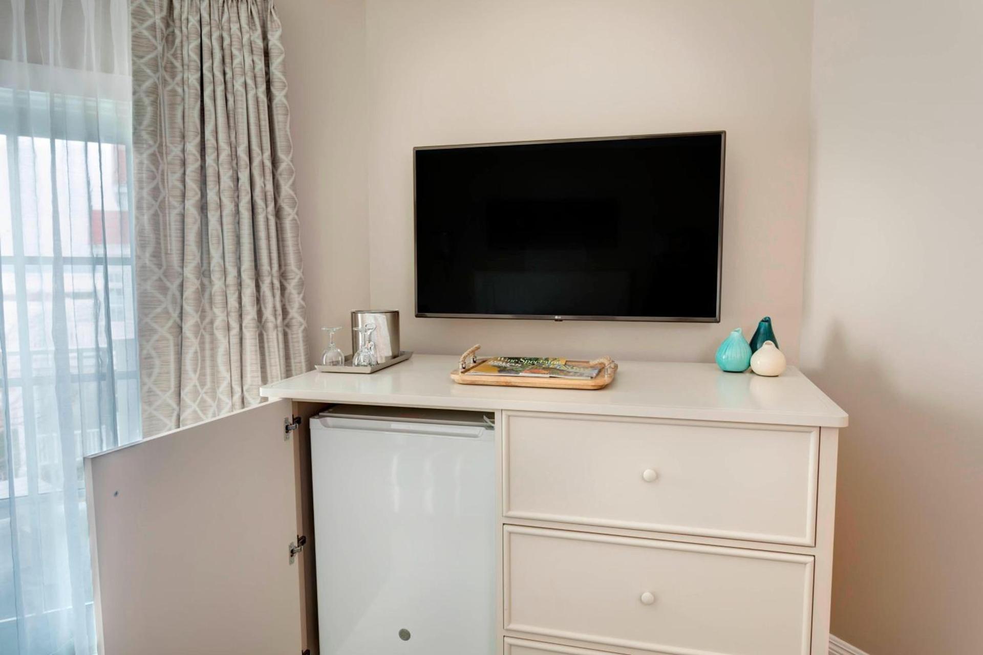 Inn at Bay Harbor photo 37
