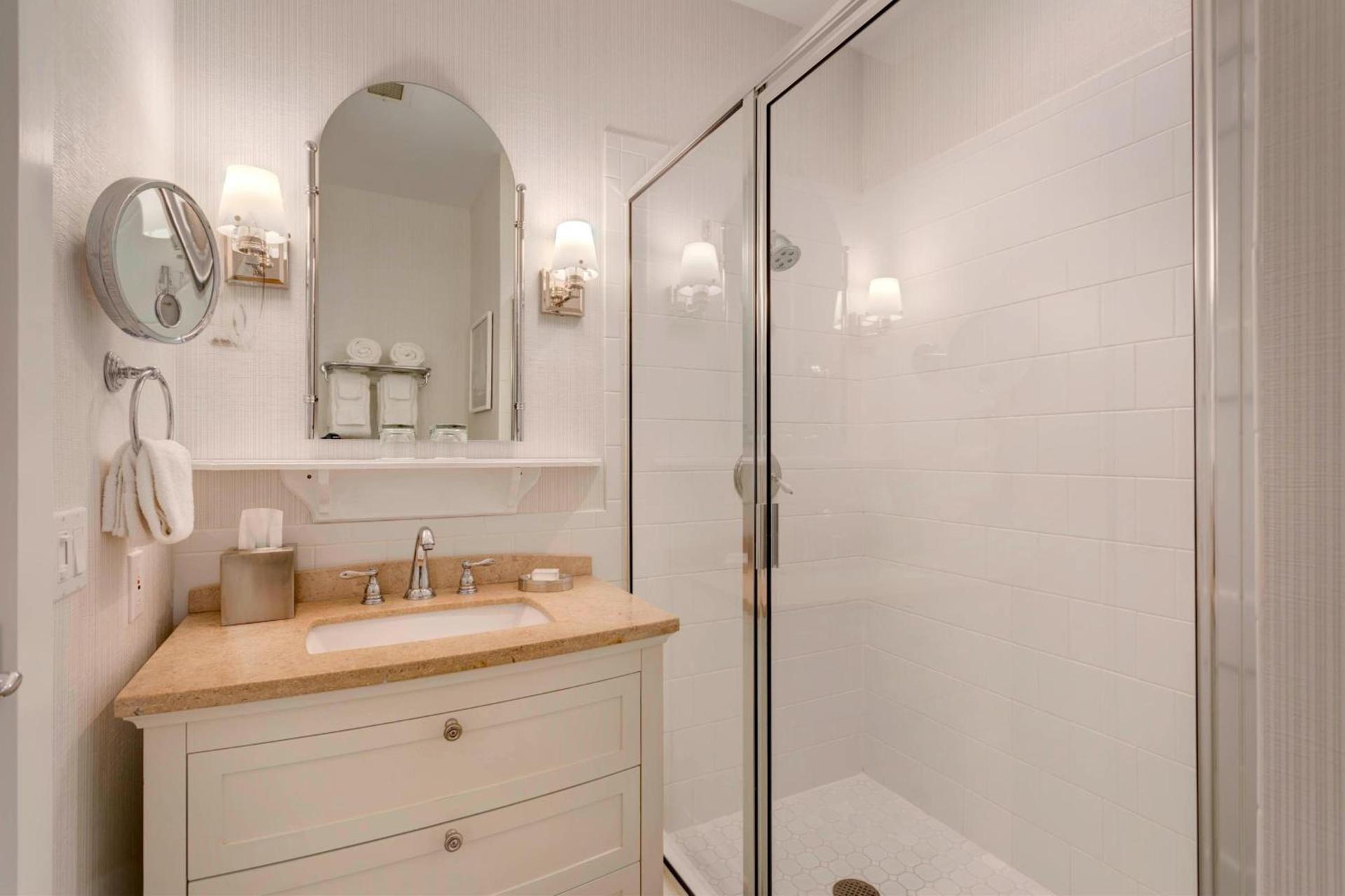 Inn at Bay Harbor photo 44