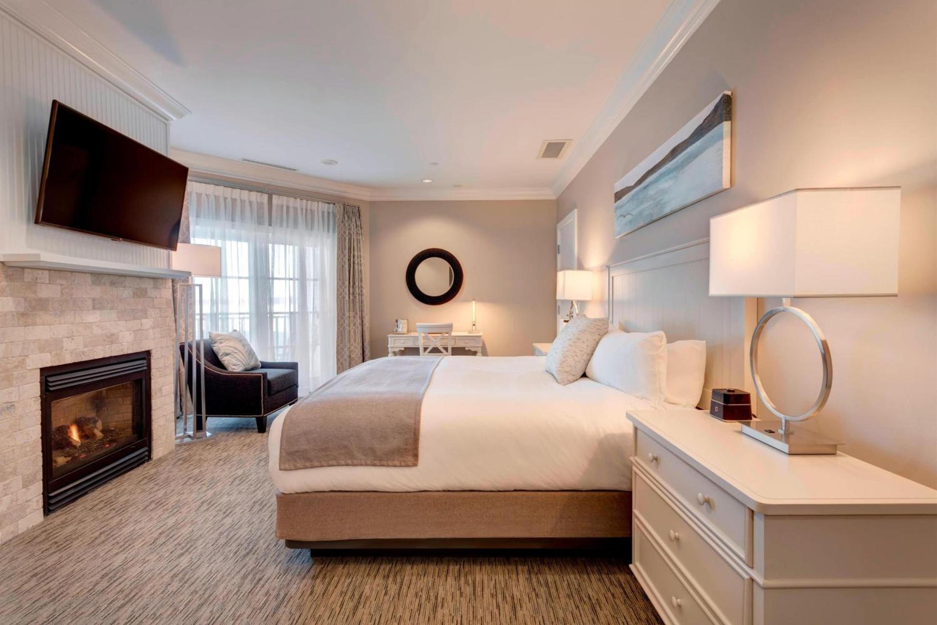 Inn at Bay Harbor photo 25