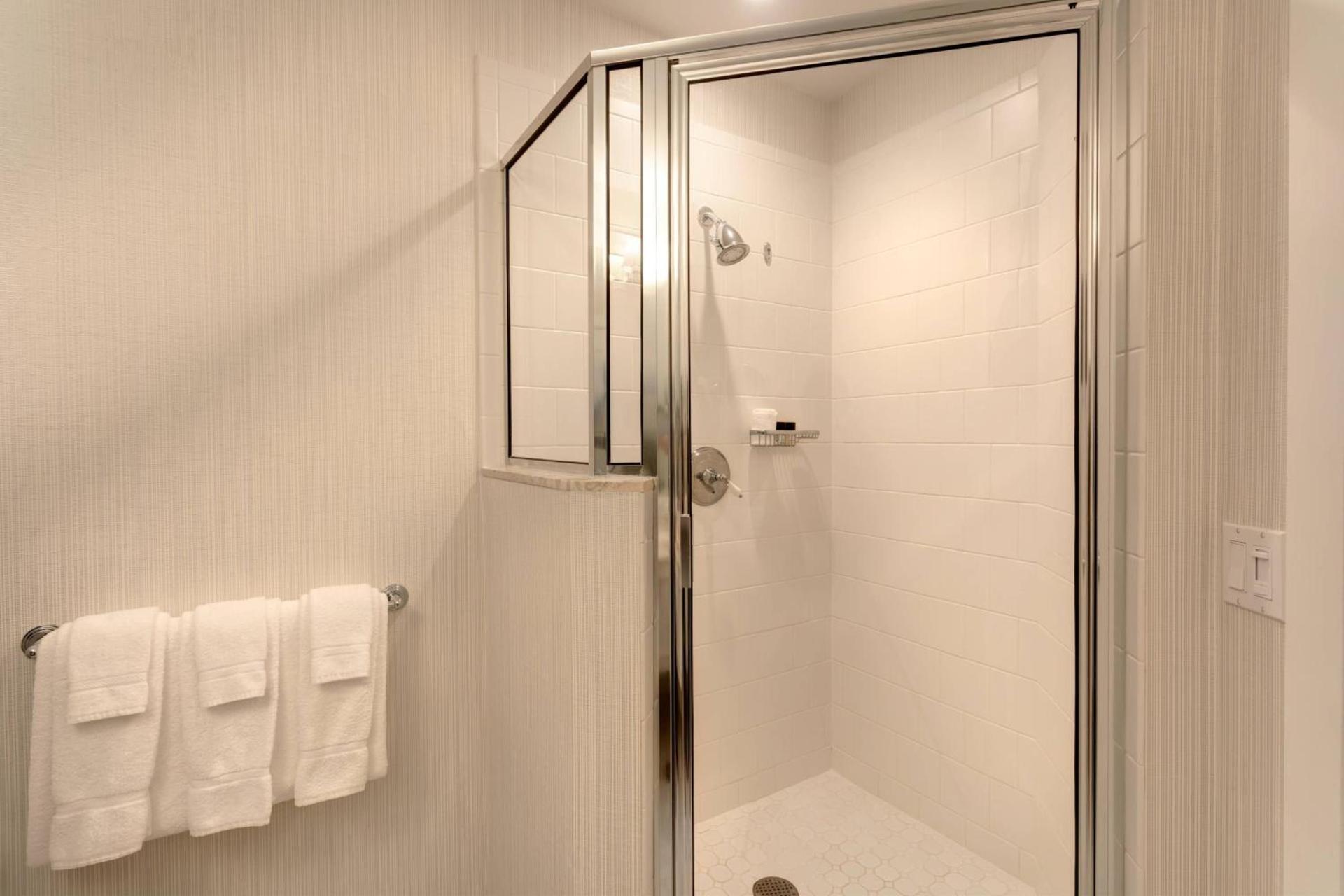 Inn at Bay Harbor photo 47
