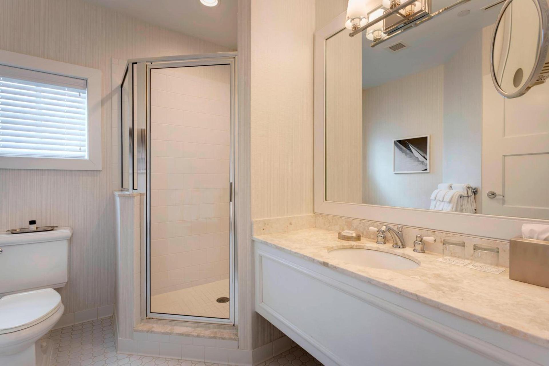 Inn at Bay Harbor photo 46