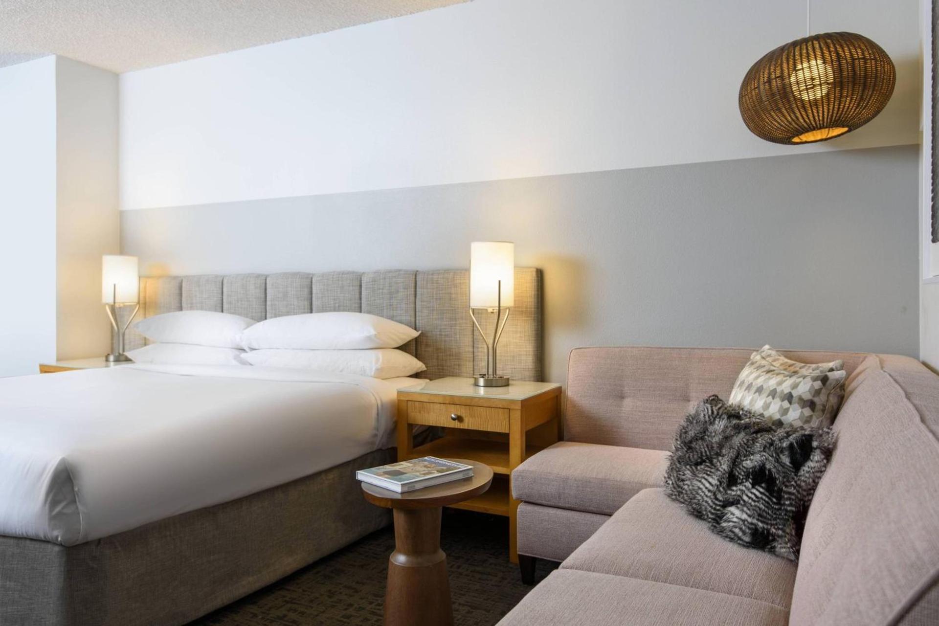 Renaissance Palm Springs Hotel photo 22
